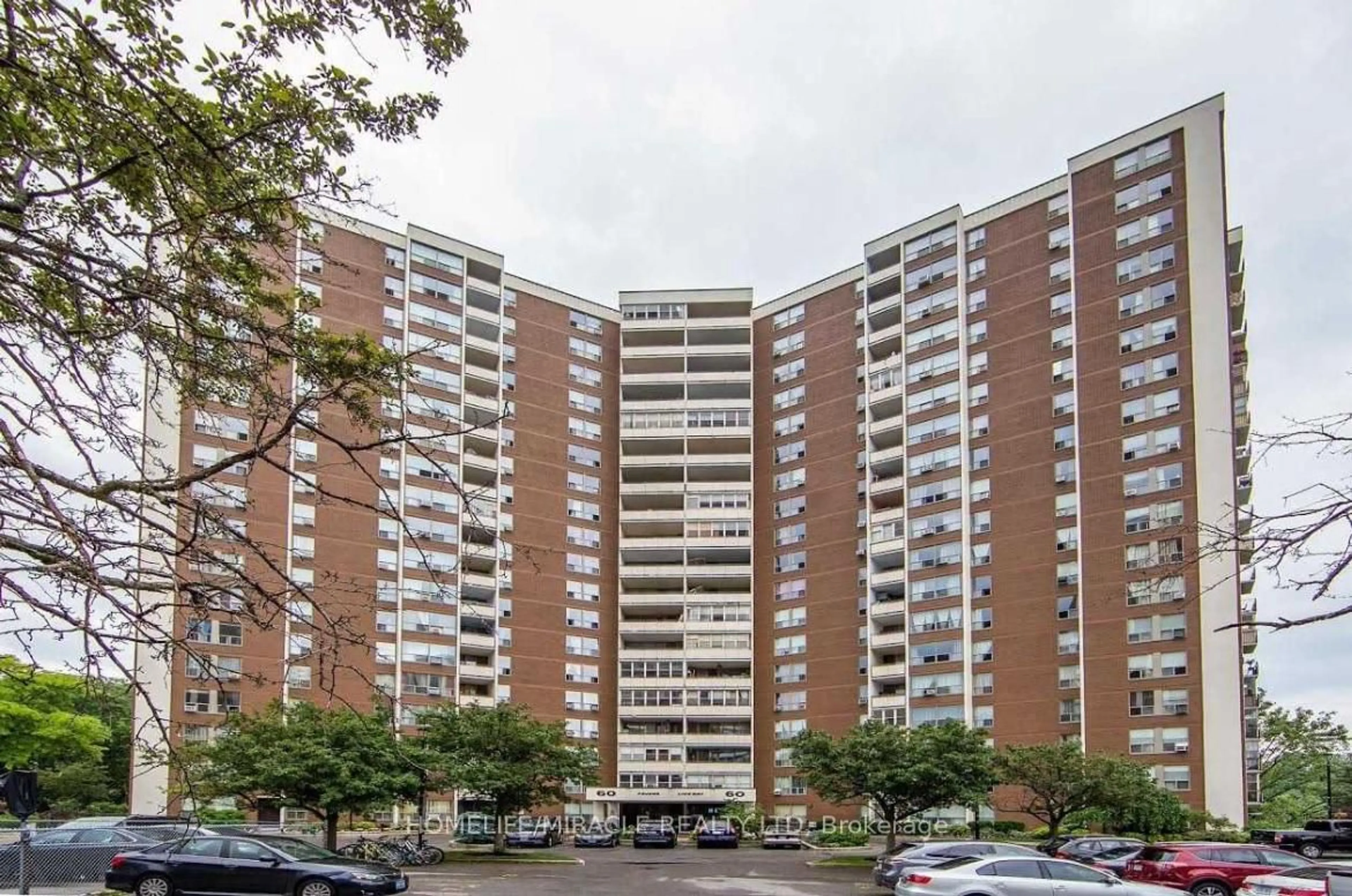Unknown for 60 Pavane Linkway #216, Toronto Ontario M3C 1A1