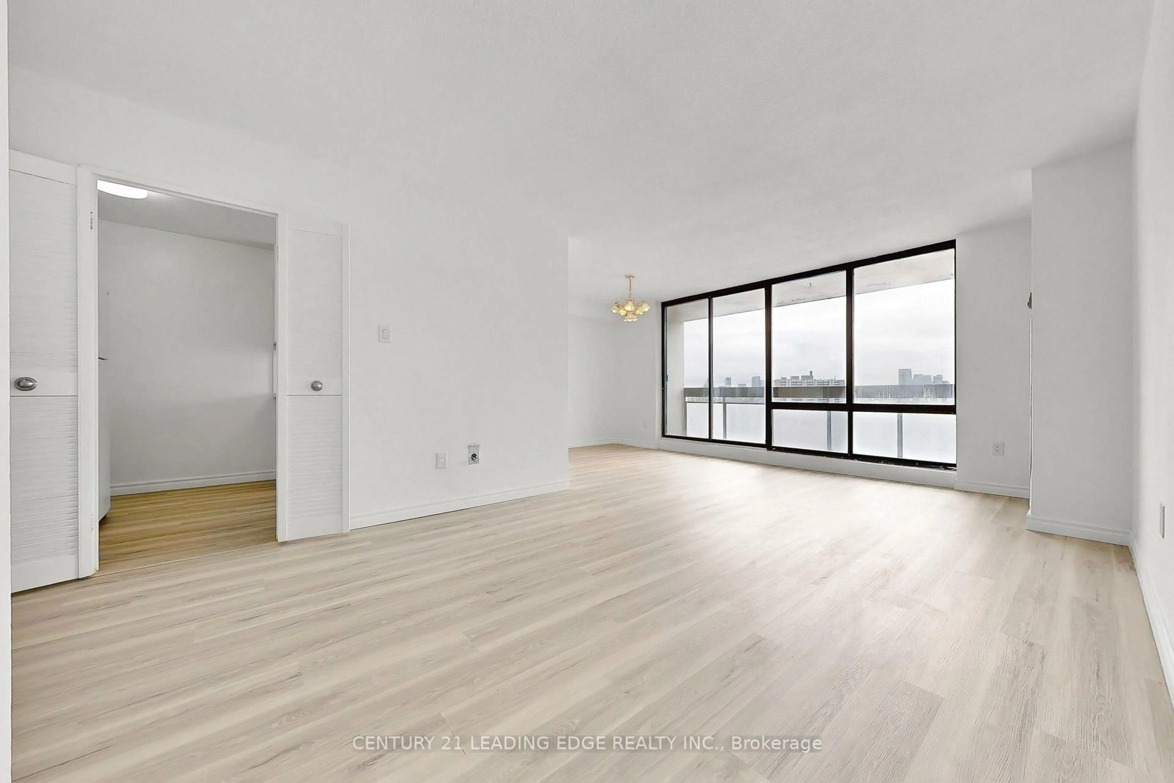 A pic of a room for 260 Seneca Hill Dr #1604, Toronto Ontario M2J 4S6