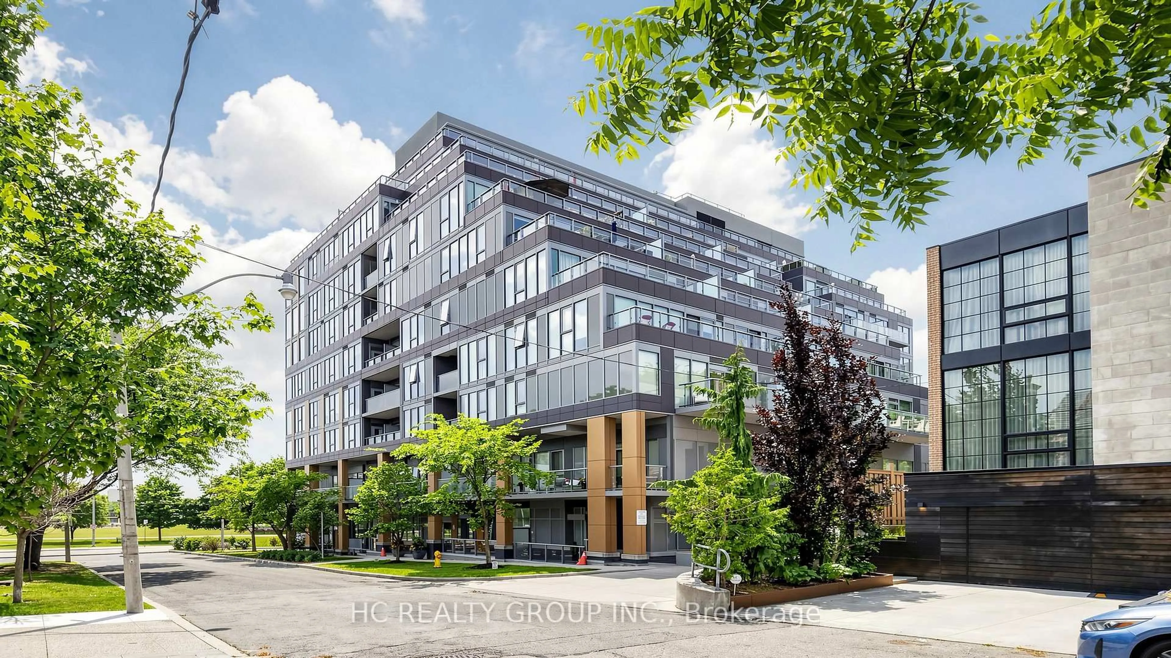 Unknown for 6 Parkwood Ave #701, Toronto Ontario M4V 0A3