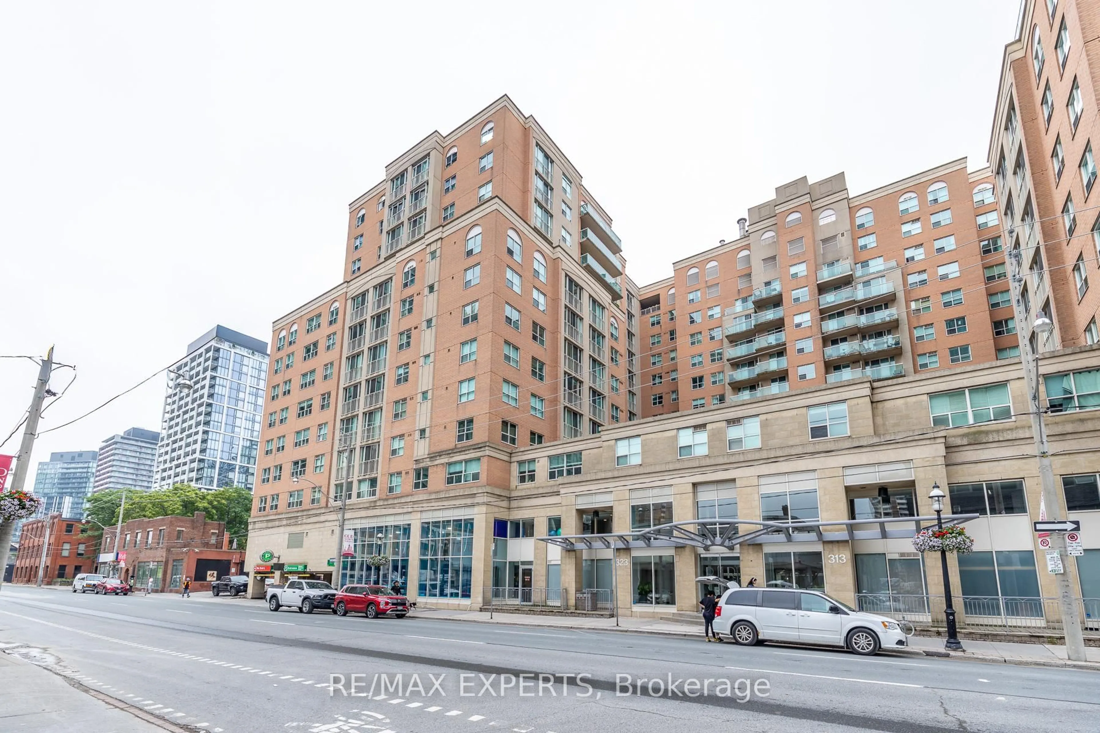 Unknown for 323 Richmond St #1414, Toronto Ontario M5A 4R3