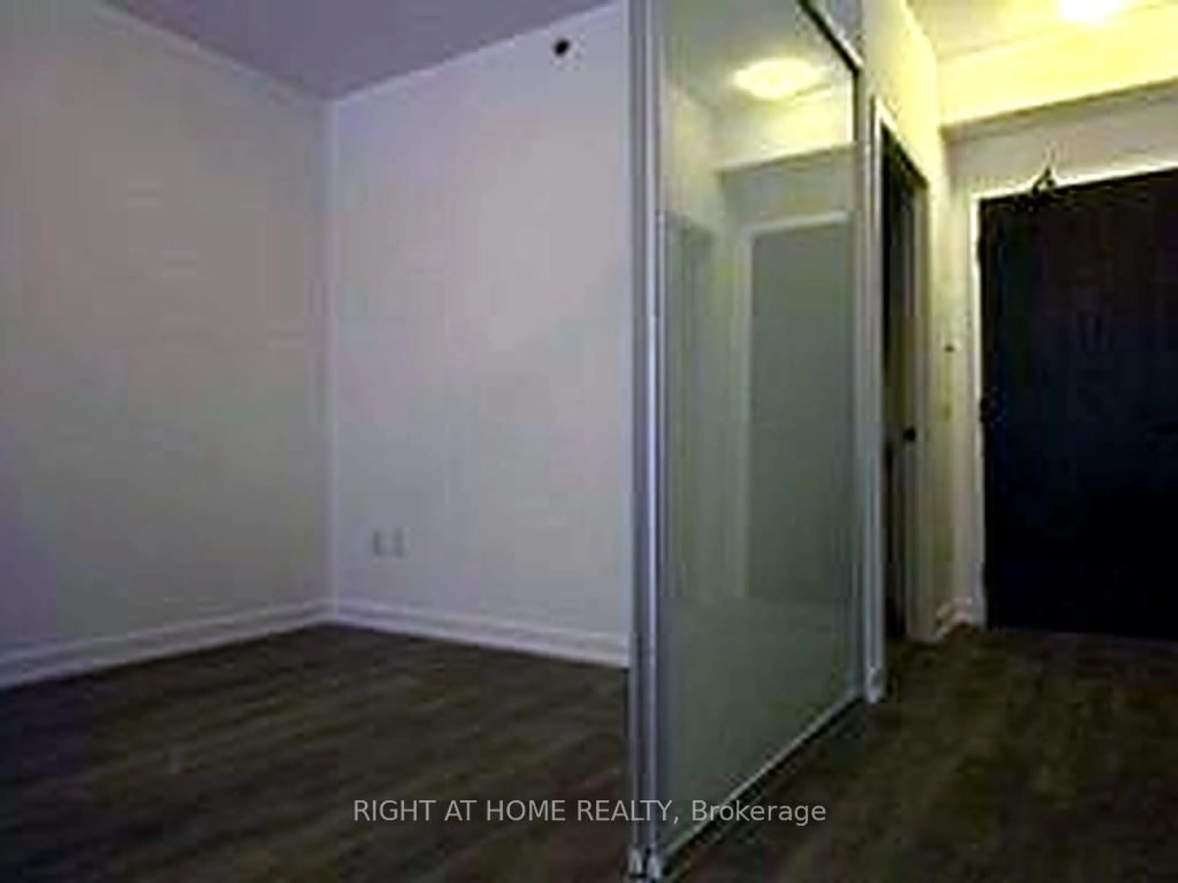 A pic of a room for 426 University Ave #2309, Toronto Ontario M5G 1S9