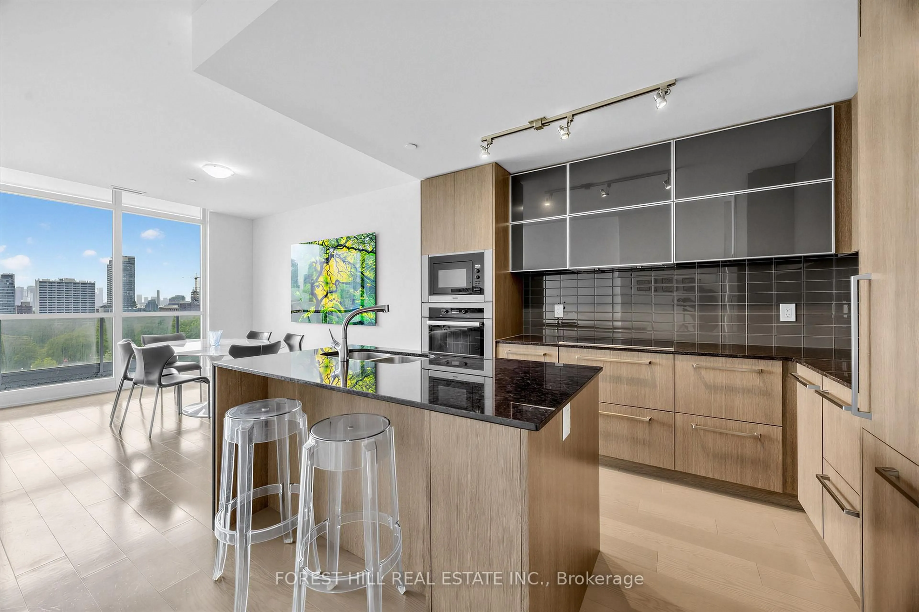 Contemporary kitchen, unknown for 170 Avenue Rd #1101, Toronto Ontario M5R 0A4
