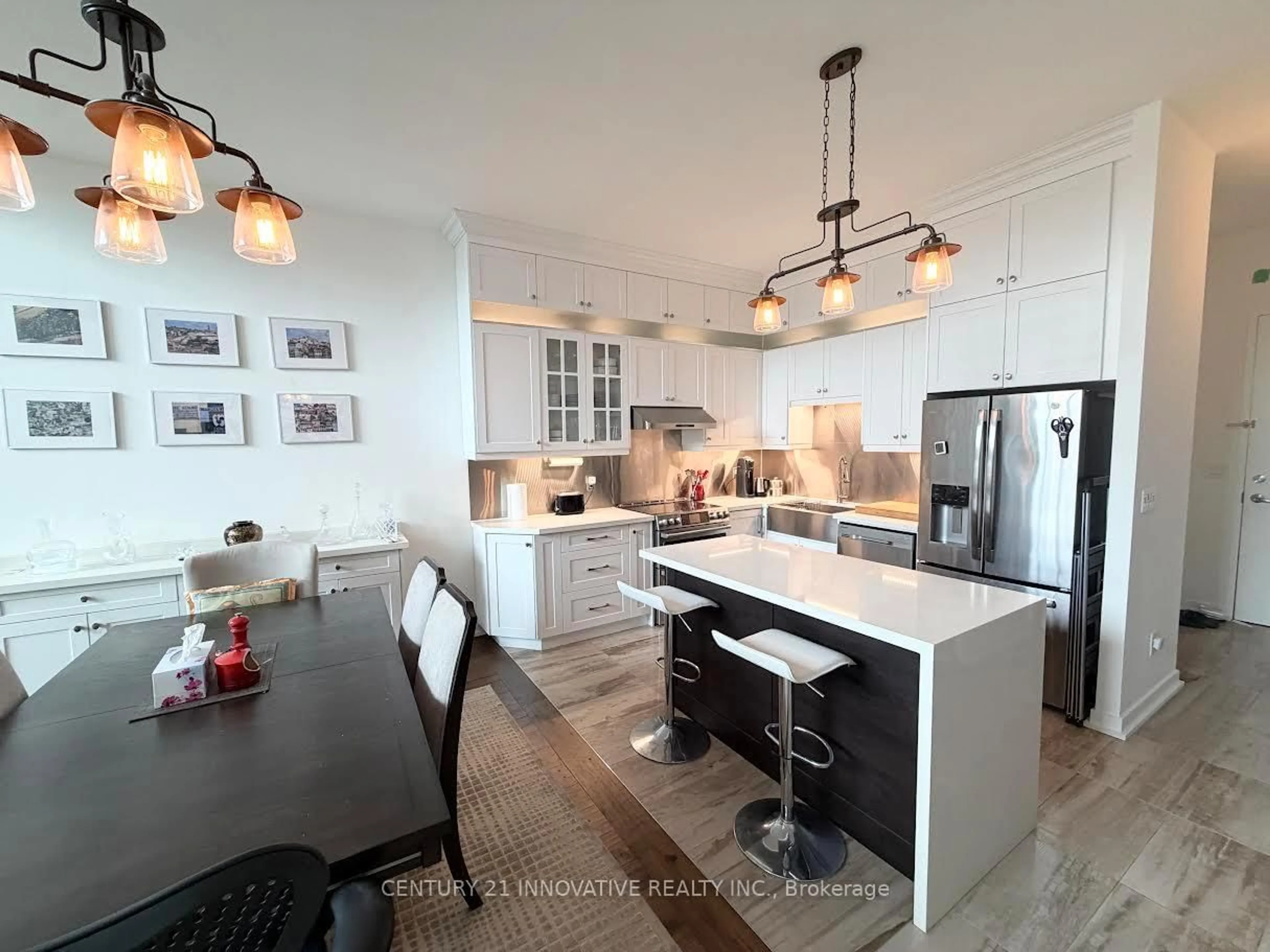 Open concept kitchen, unknown for 160 Baldwin St St #420, Toronto Ontario M5T 3K7