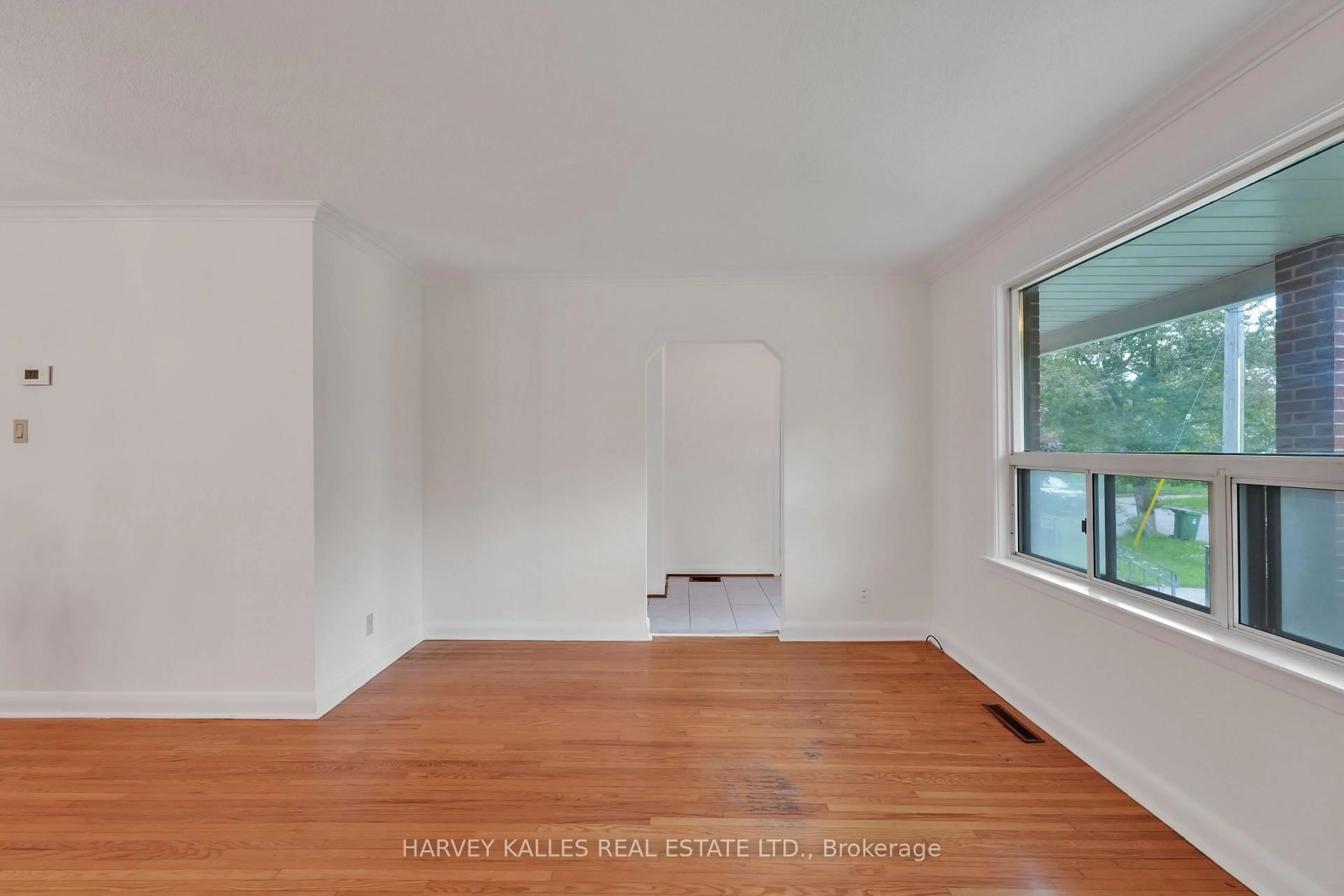 A pic of a room for 61 Abitibi Ave, Toronto Ontario M2M 2V3