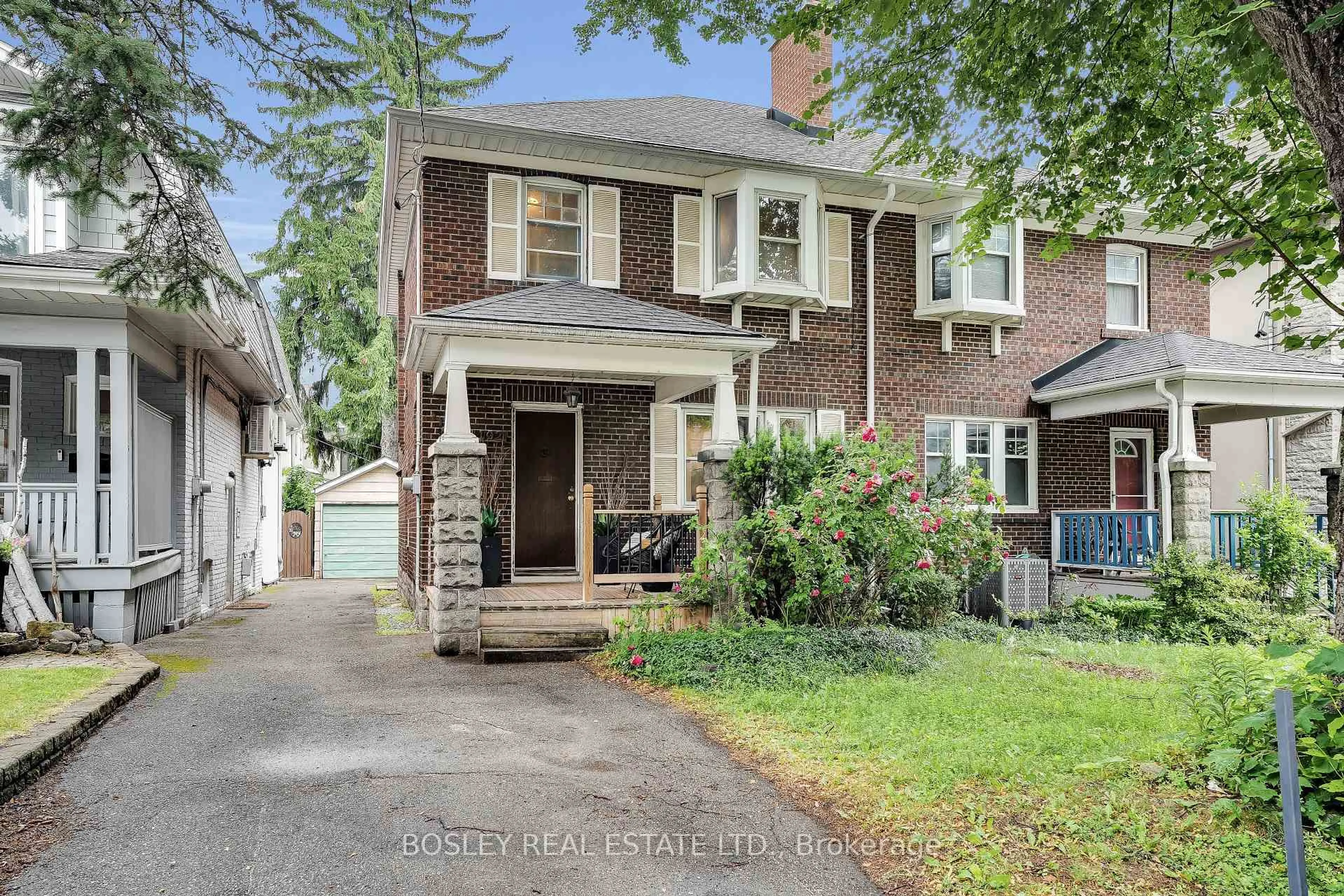 Home with brick exterior material, street for 192 Belsize Dr, Toronto Ontario M4S 1M2