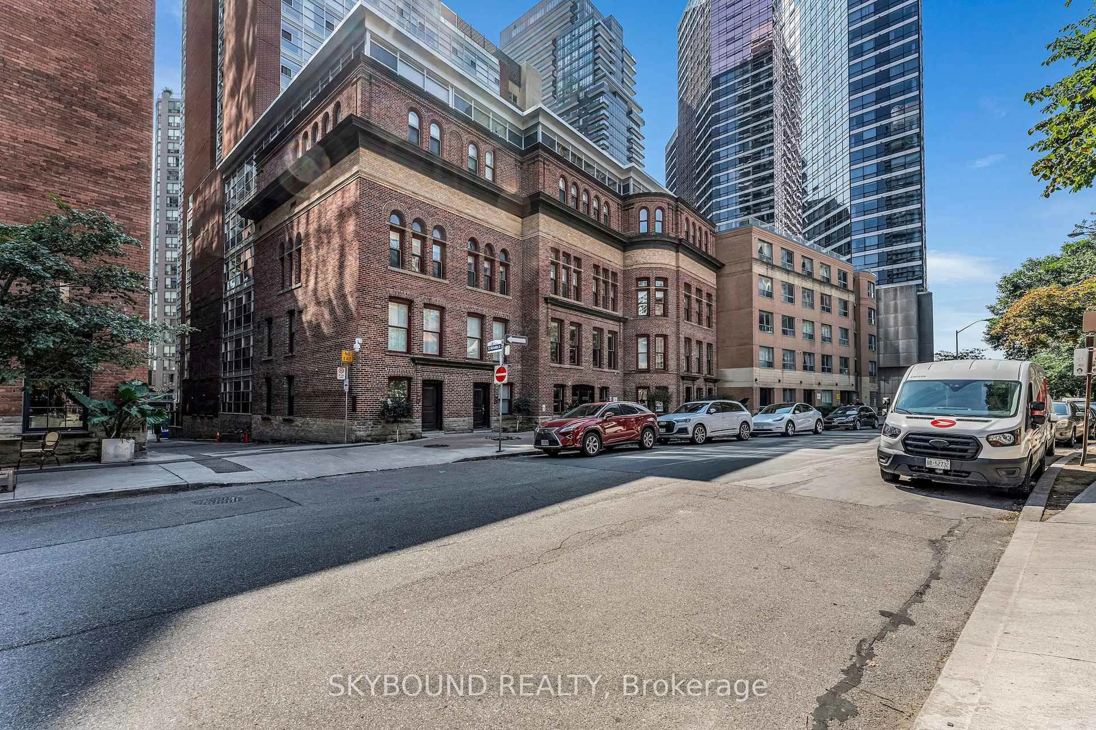 Unknown for 11 St Joseph St #505, Toronto Ontario M4Y 1J8