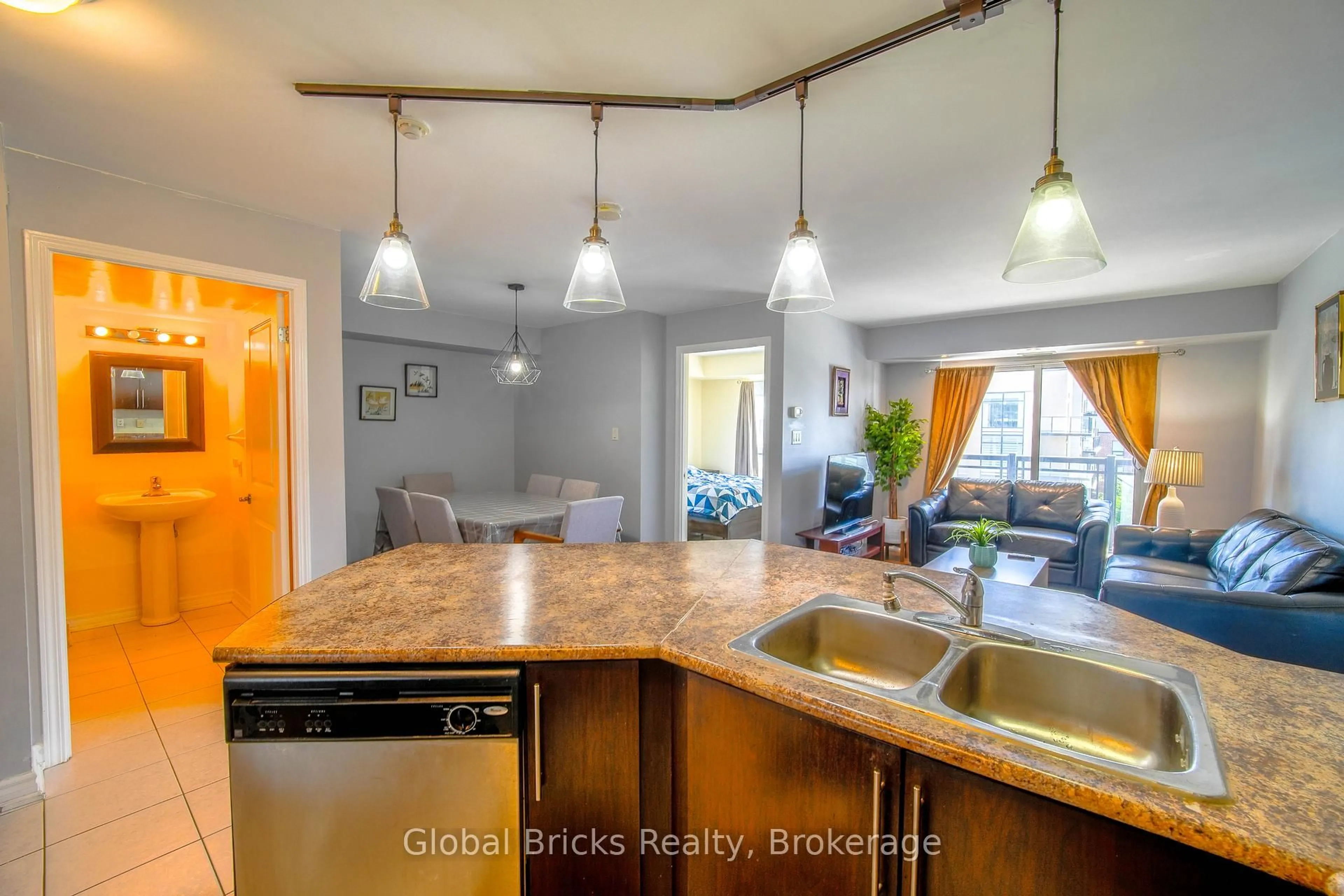 Open concept kitchen, unknown for 872 Sheppard Ave #308, Toronto Ontario M3H 2T5