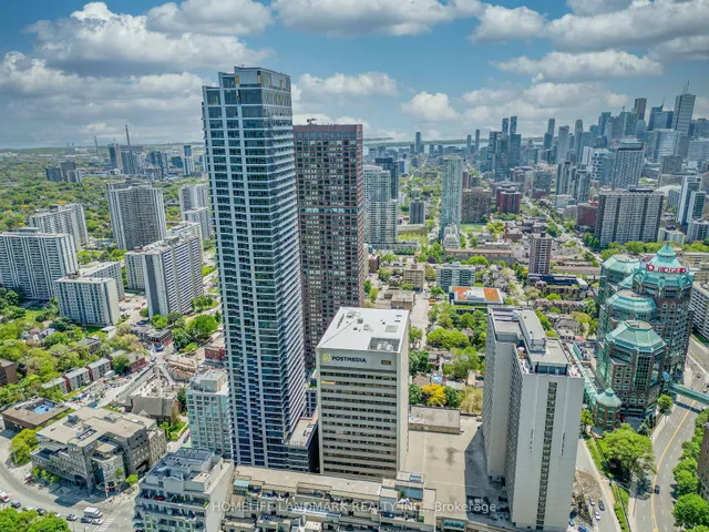395 Bloor St #5001, Toronto 4