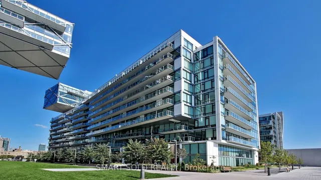 39 Queens Quay #436, Toronto 2