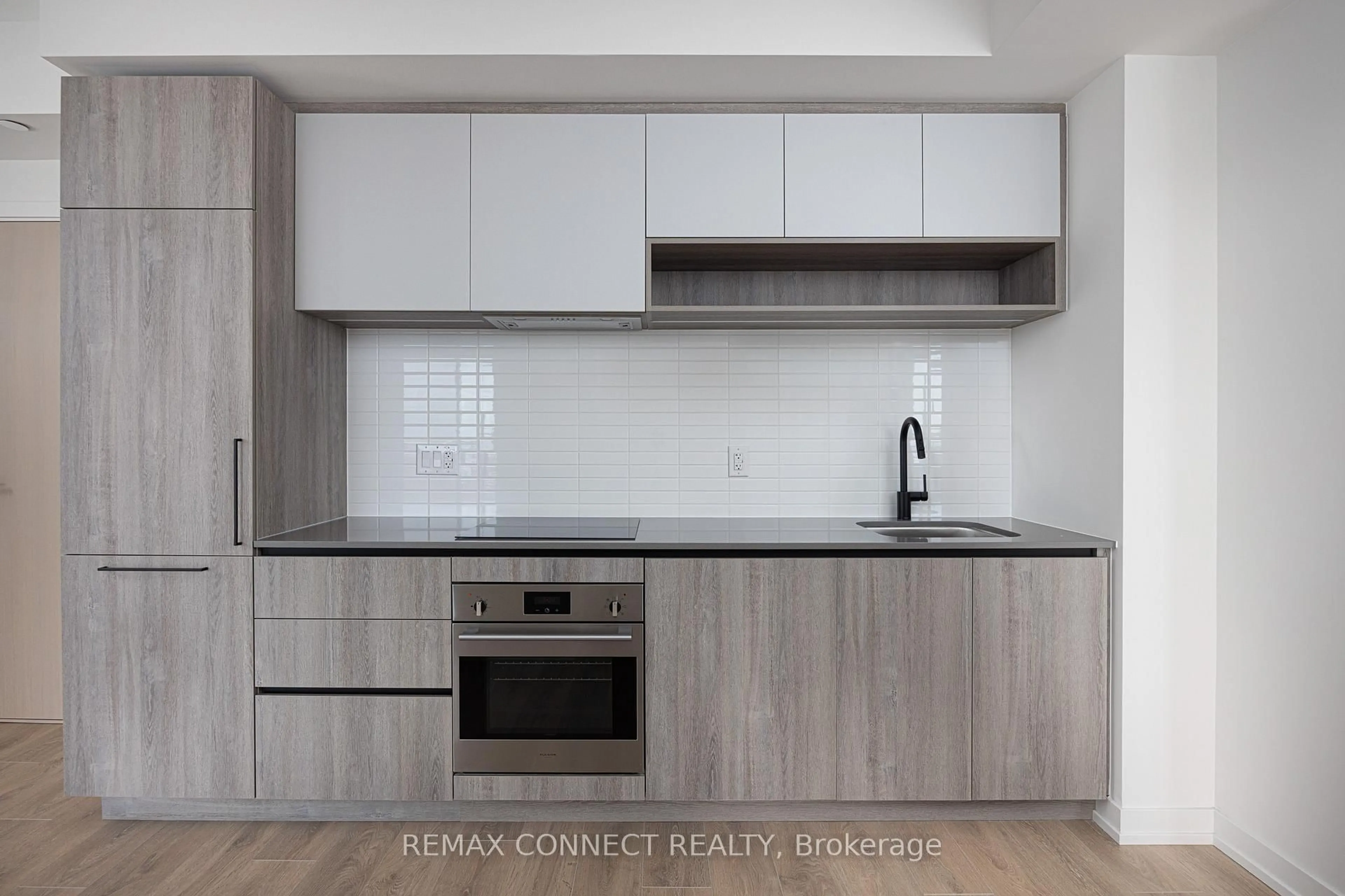 Standard kitchen, unknown for 181 Sterling Rd #1002, Toronto Ontario M6R 2B2