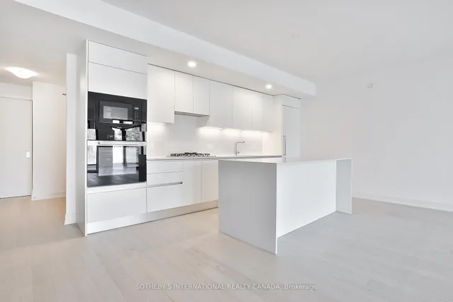 200 Keewatin Ave #311, Toronto 4