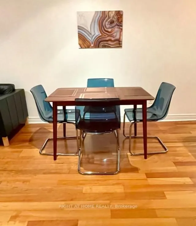 100 Hayden St #701, Toronto 2