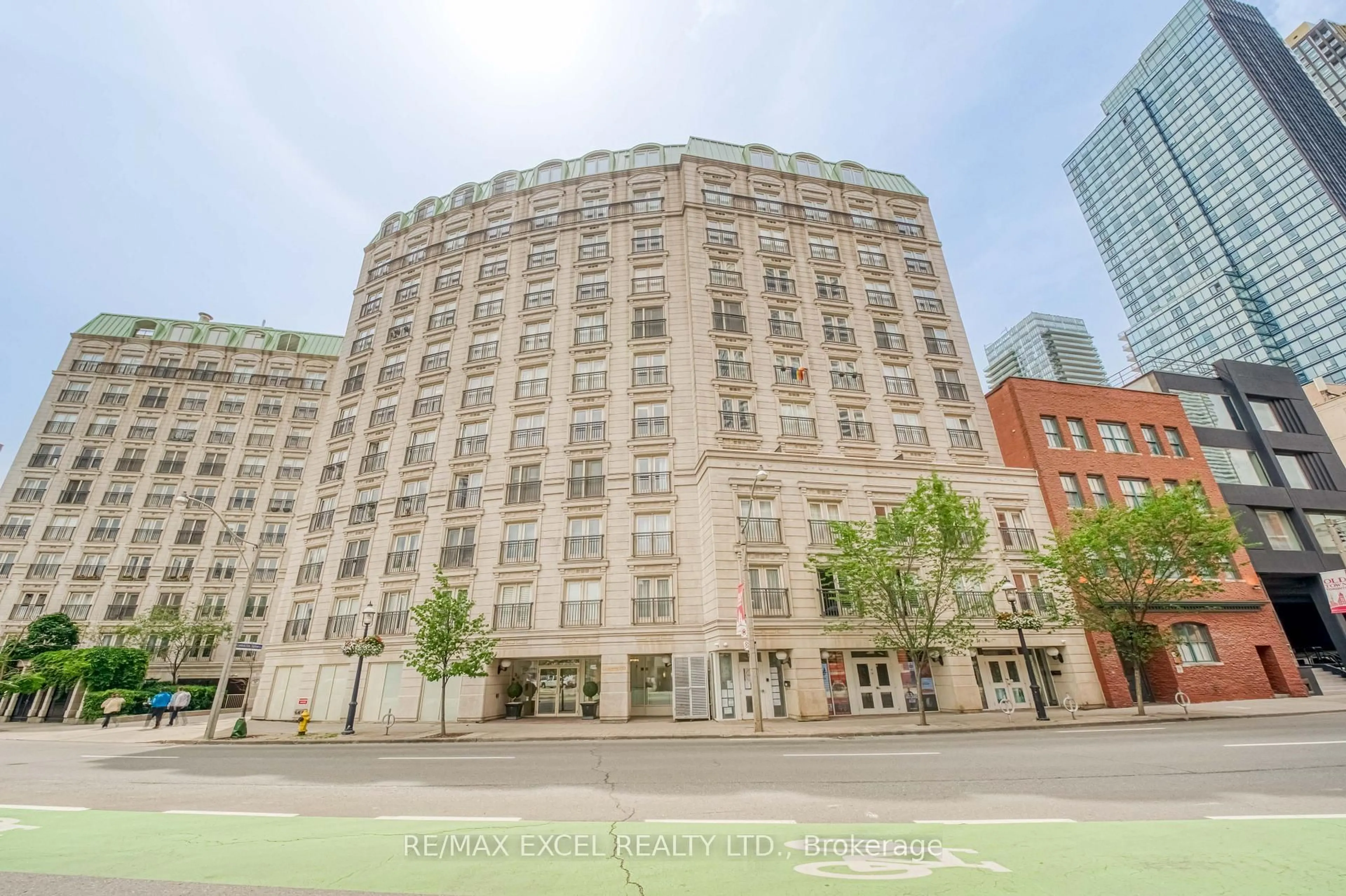 Unknown for 115 Richmond St #403, Toronto Ontario M5C 3H6