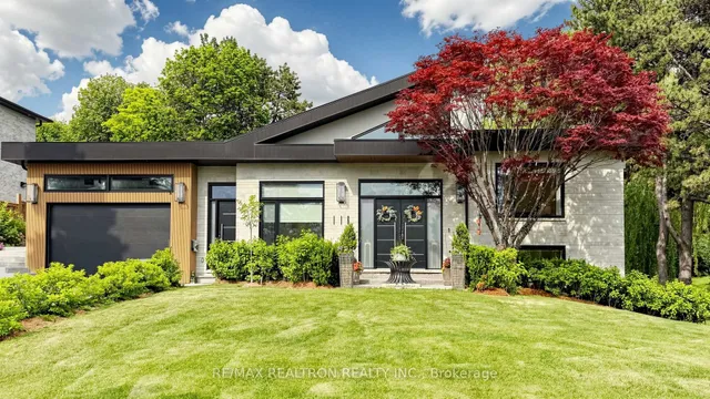 116 Laurentide Dr, Toronto 2