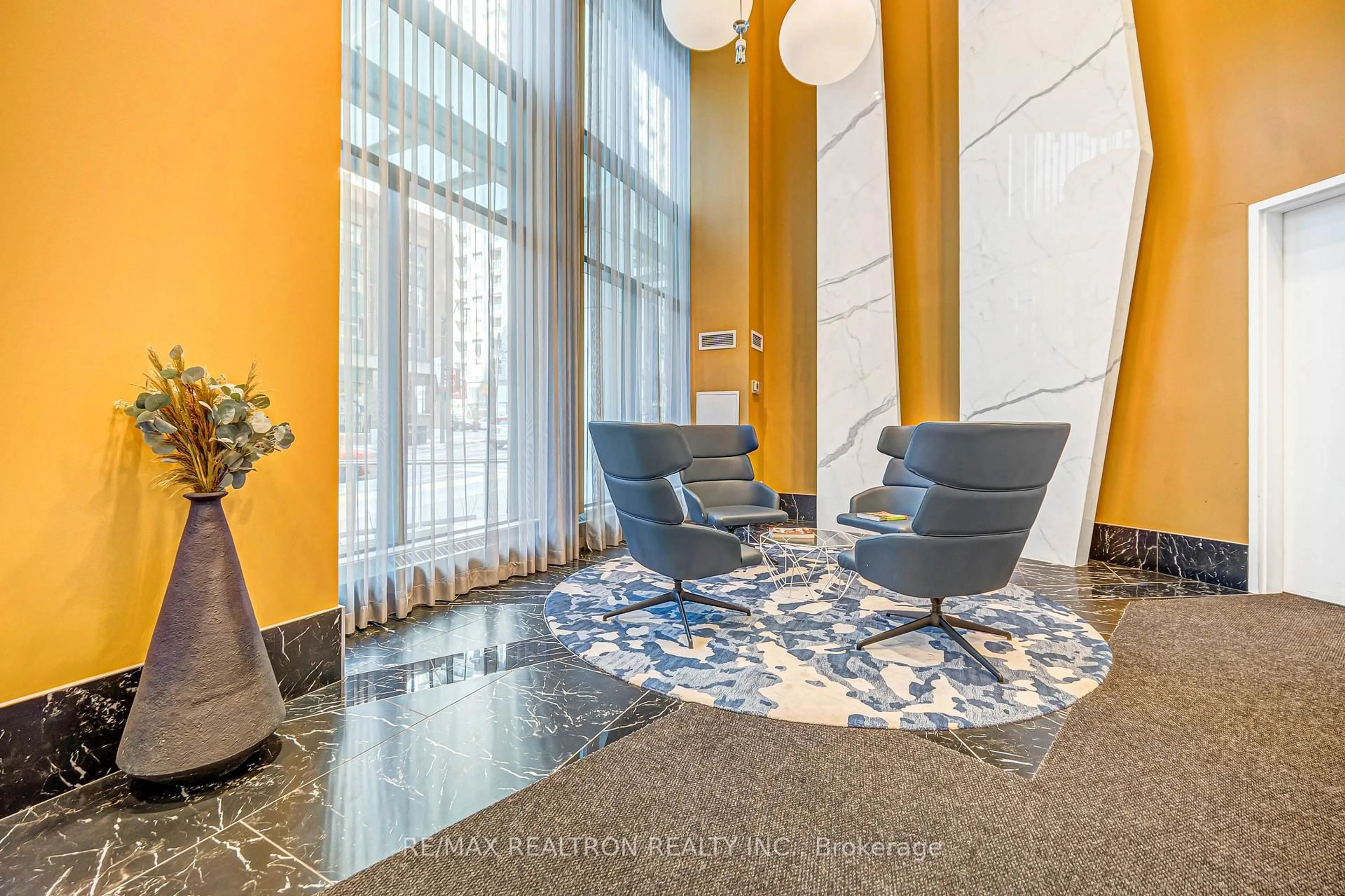 Lobby for 135 Lower Sherbourne St #1439, Toronto Ontario M5A 1Y4