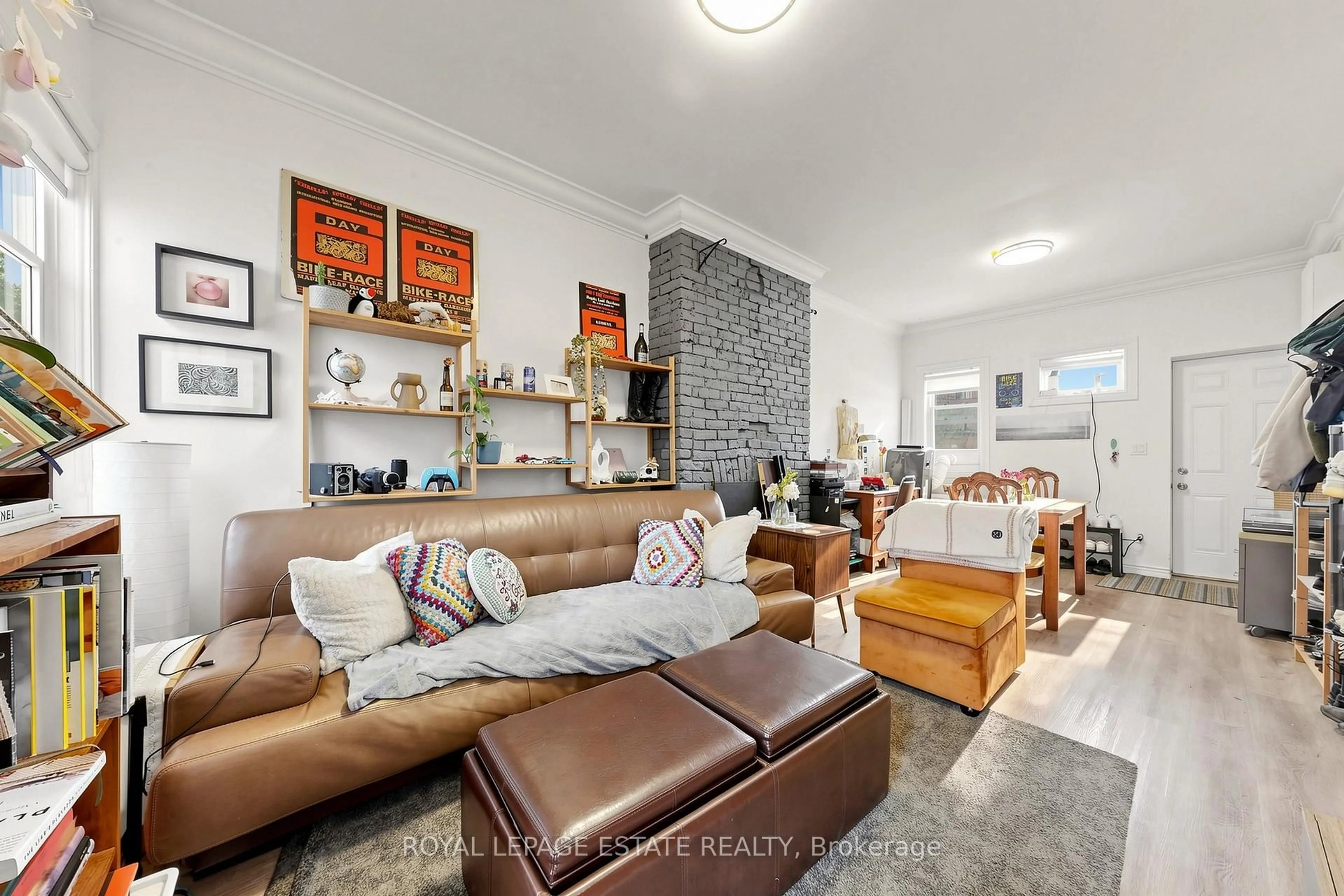 Living room with furniture, unknown for 44 Mitchell Ave, Toronto Ontario M6J 1B9