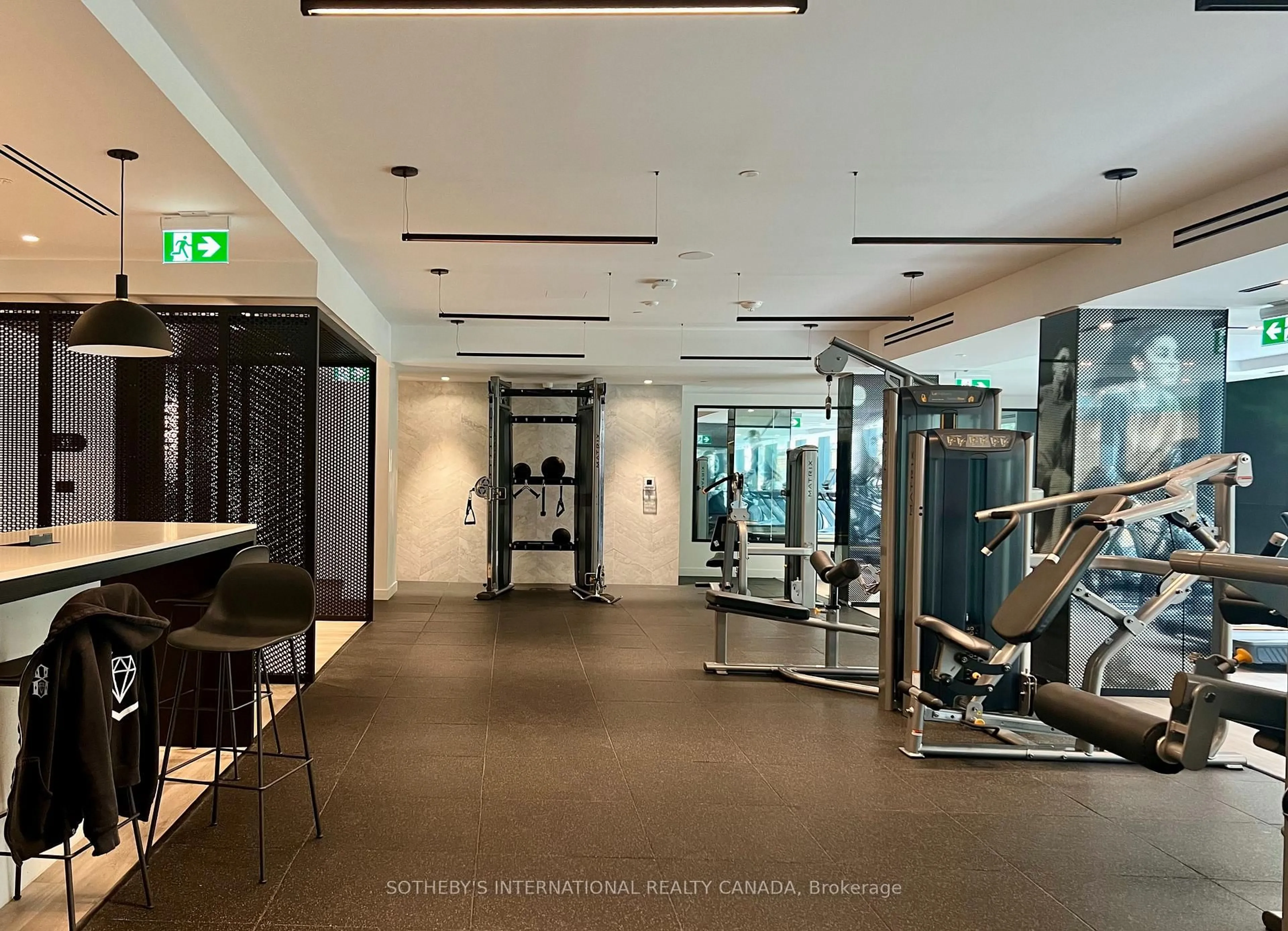 Gym or fitness room for 117 Broadway Ave, Toronto Ontario M4P 1V3