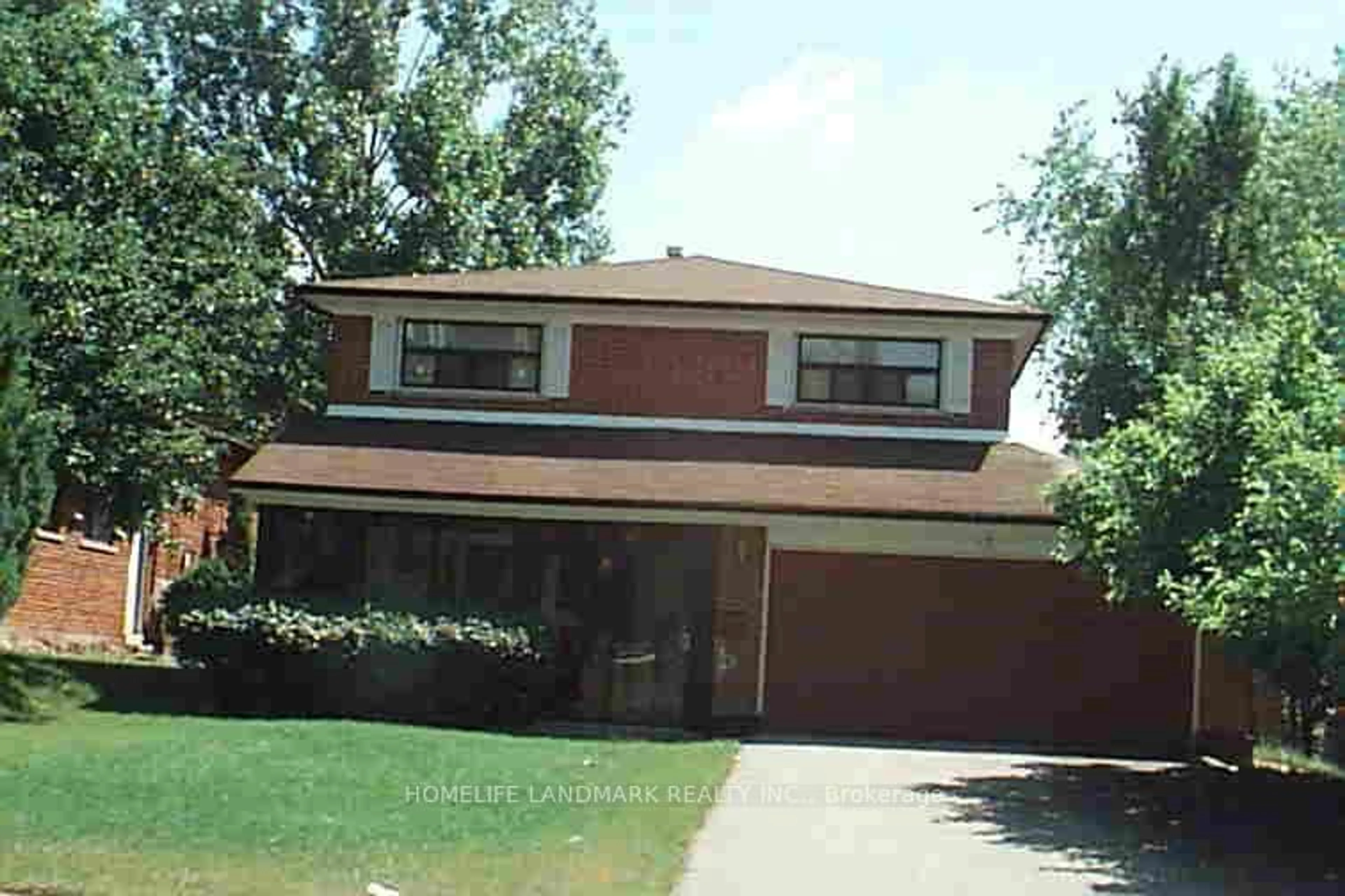 Home with brick exterior material, street for 17 Deerford Rd, Toronto Ontario M2J 3H9