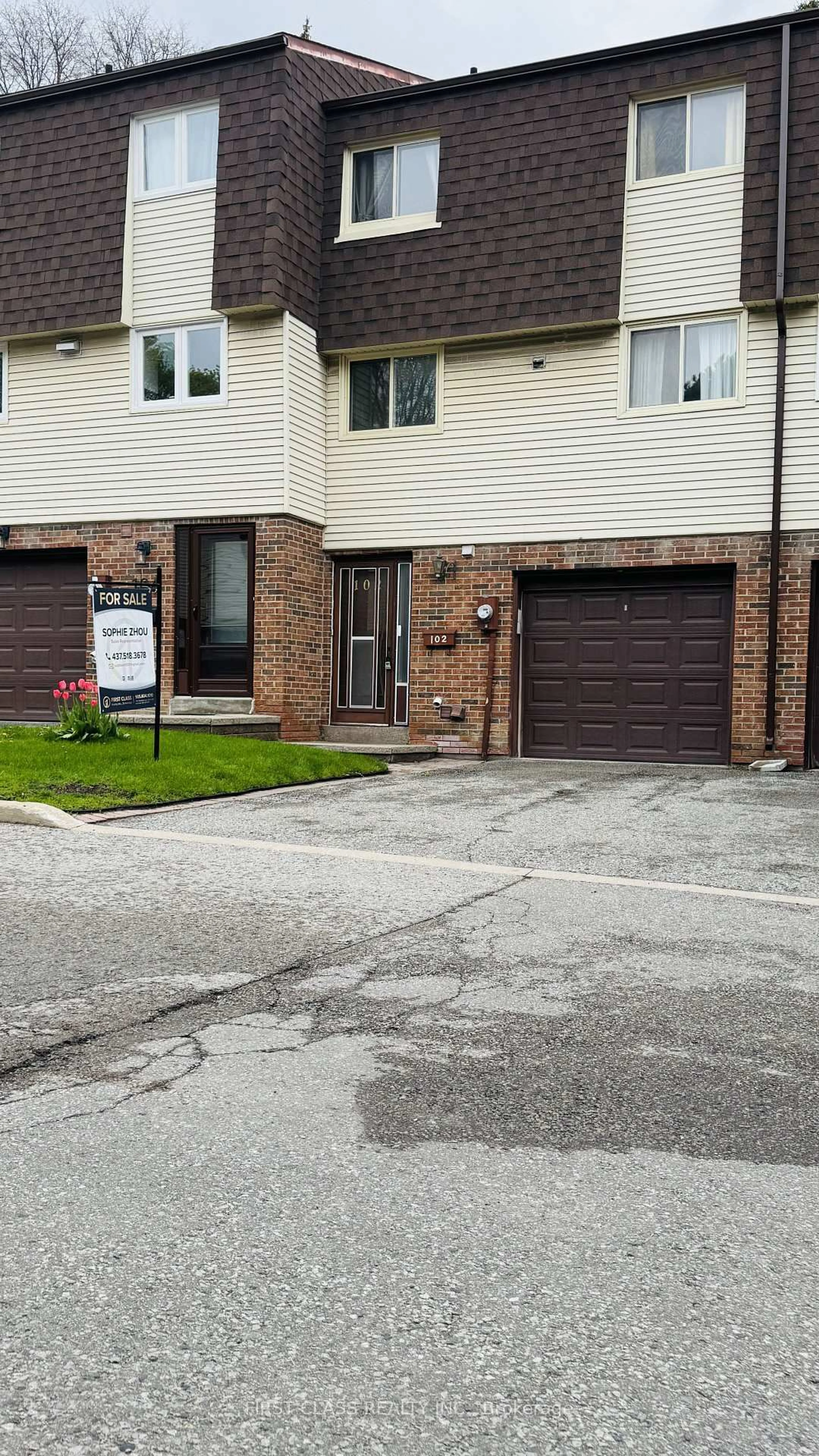Unknown for 102 Jenny Wrenway Way, Toronto Ontario M2H 2Z2