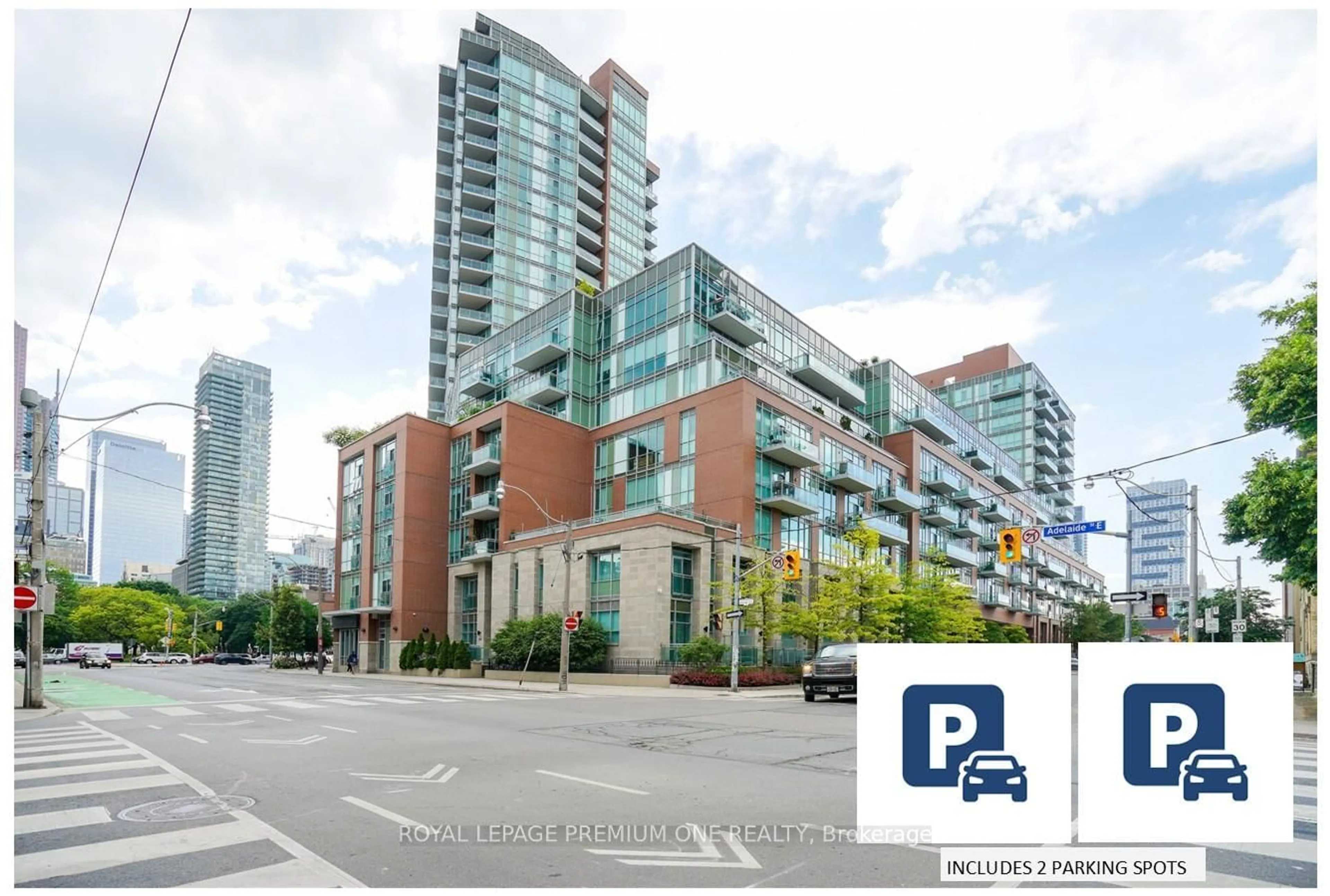 Patio, street for 112 George St #S430, Toronto Ontario M5A 2M5