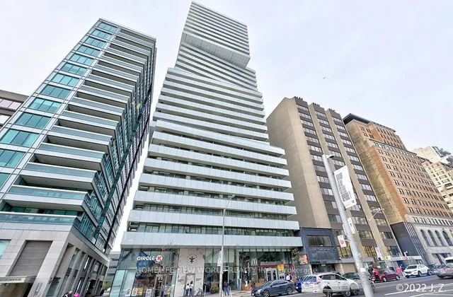 200 Bloor St #1601, Toronto