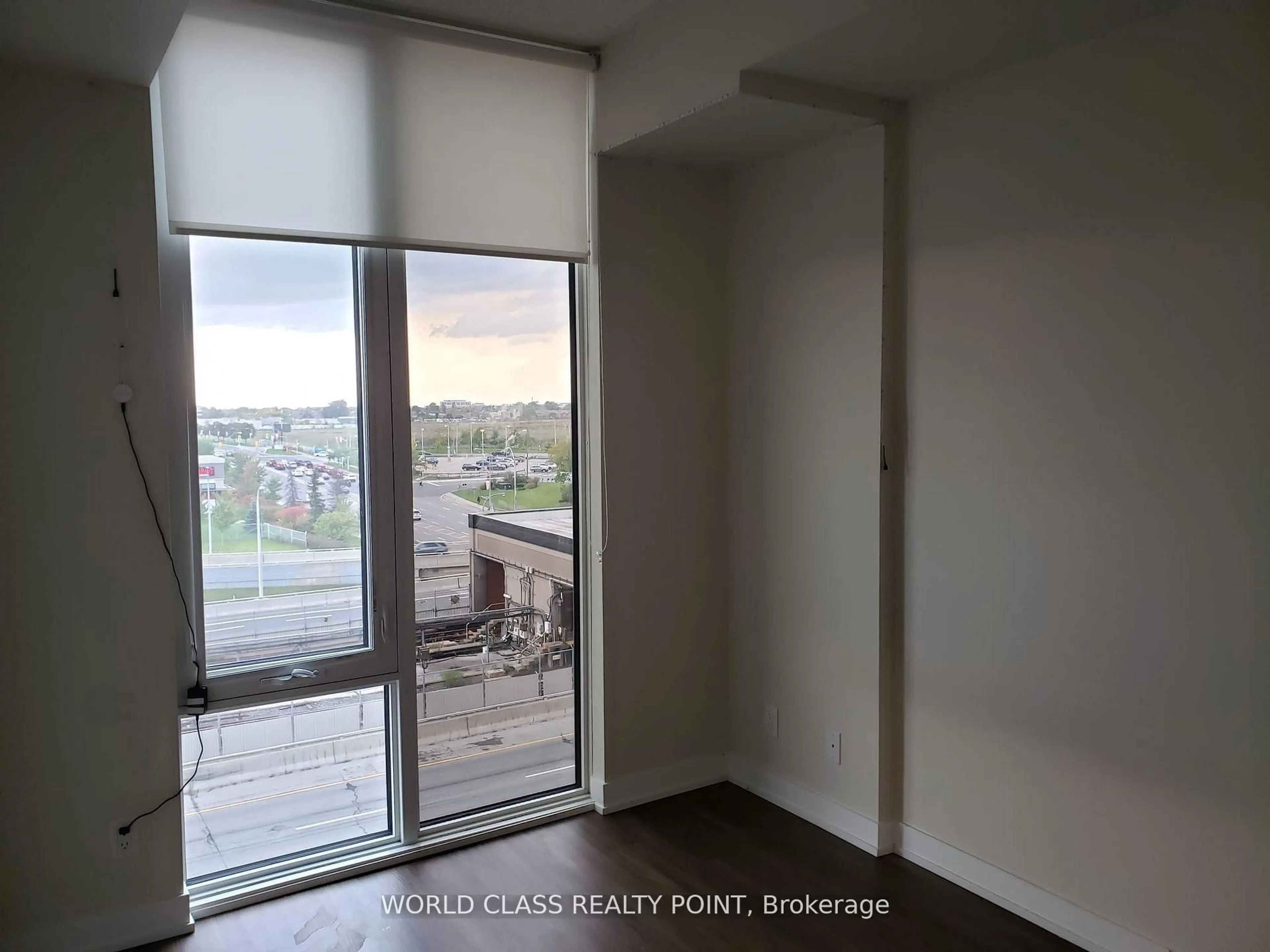 A pic of a room for 38 Monte Kwinter Crt #716, Toronto Ontario M3H 0E2