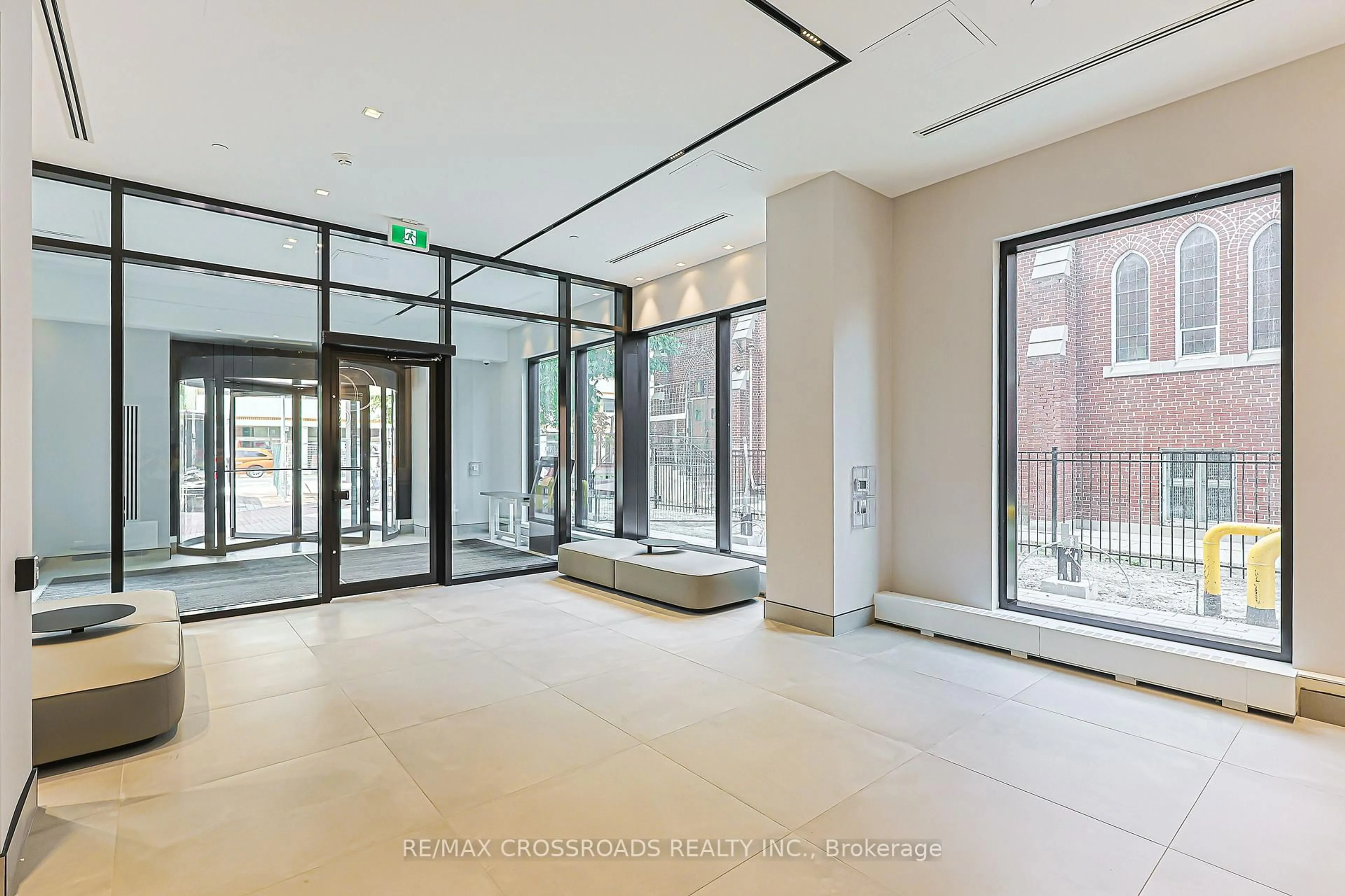 Indoor foyer for 609 Sherbourne St #2801, Toronto Ontario M4X 0A4
