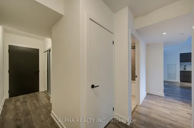 117 Broadway Ave #515, Toronto 4