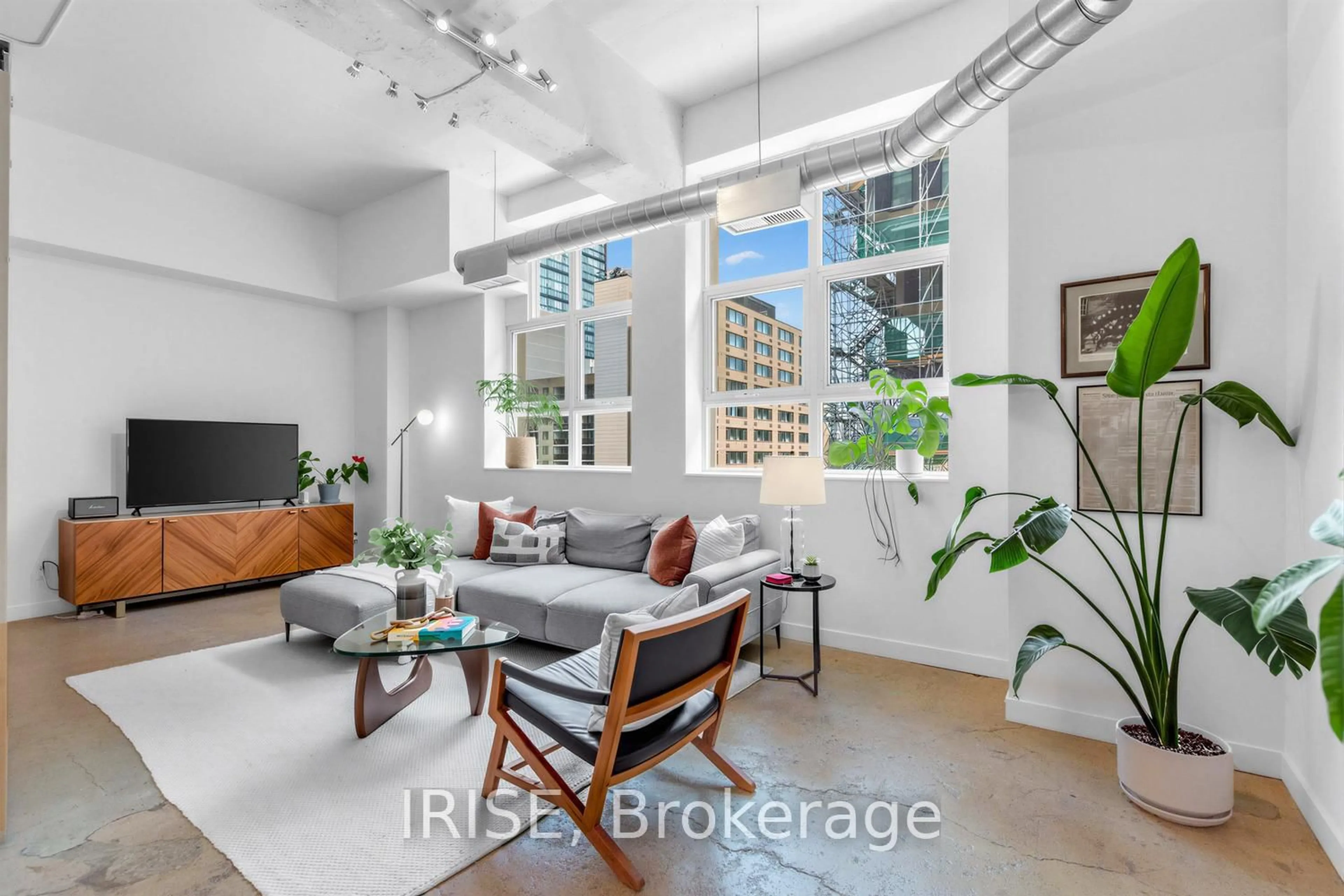 Living room with furniture, unknown for 155 Dalhousie St #422, Toronto Ontario M5B 2P7