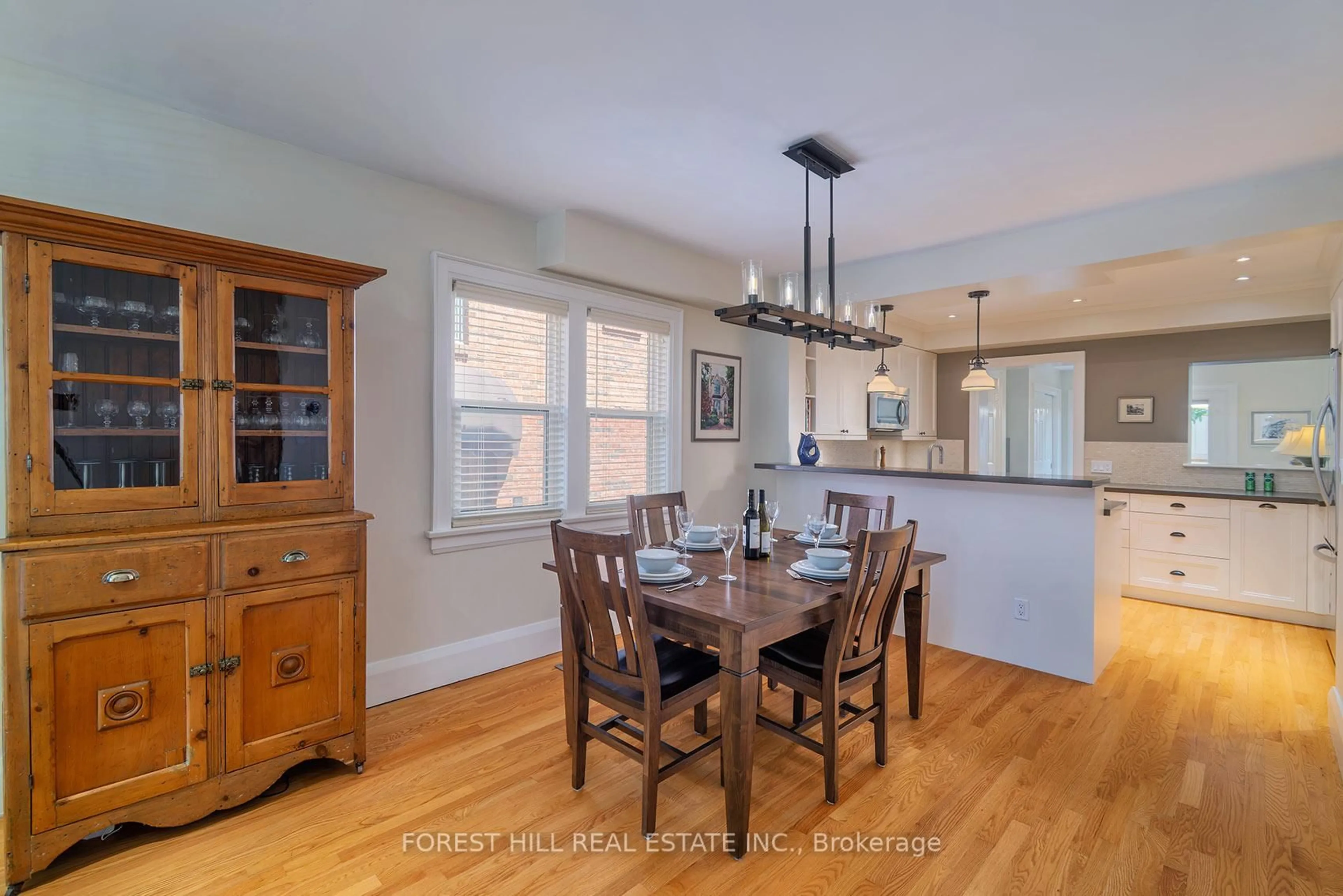 Dining room, unknown for 243 Woburn Ave, Toronto Ontario M5M 1L1