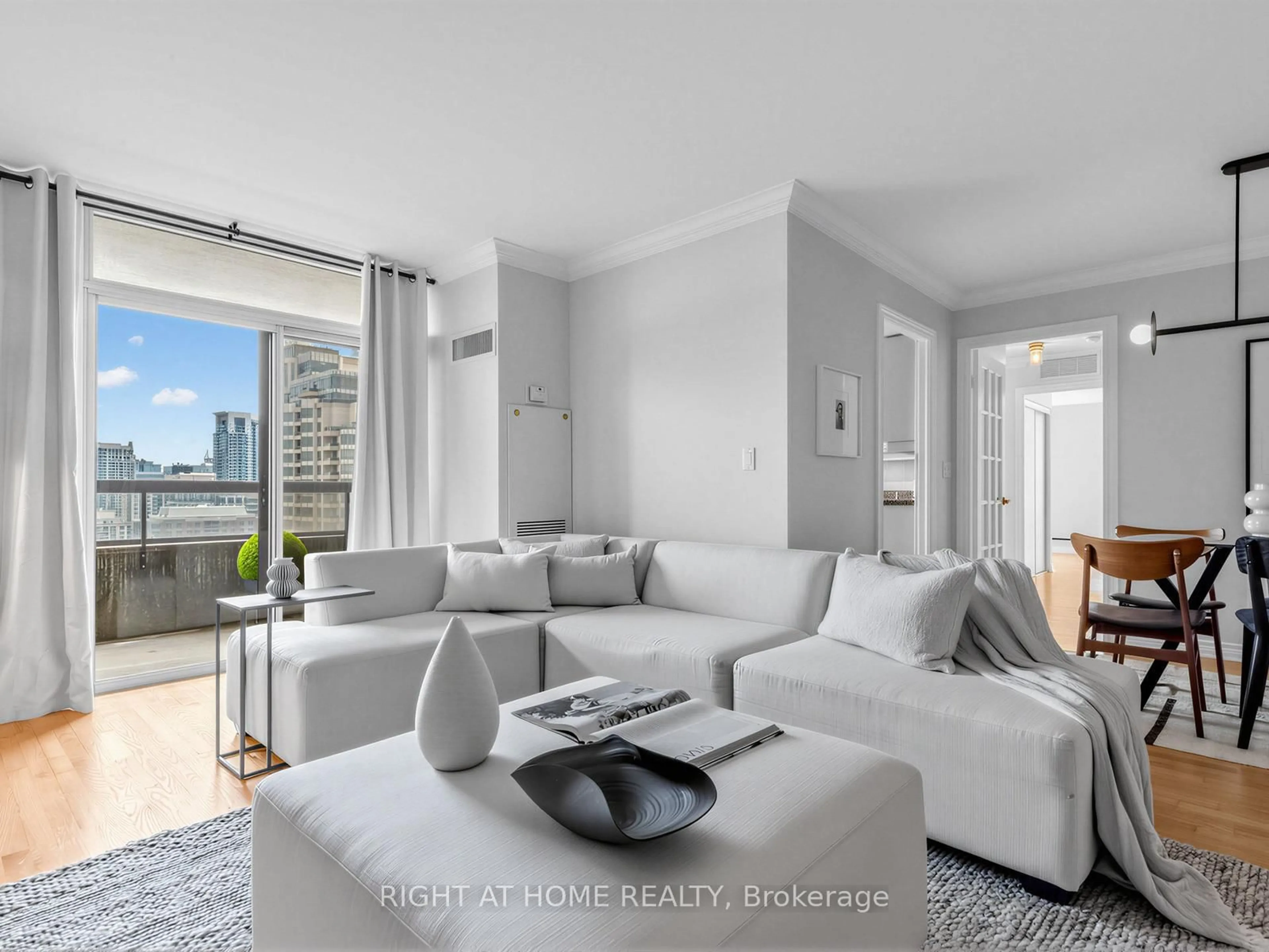 Living room with furniture, unknown for 18 Sommerset Way #2206, Toronto Ontario M2N 6X5