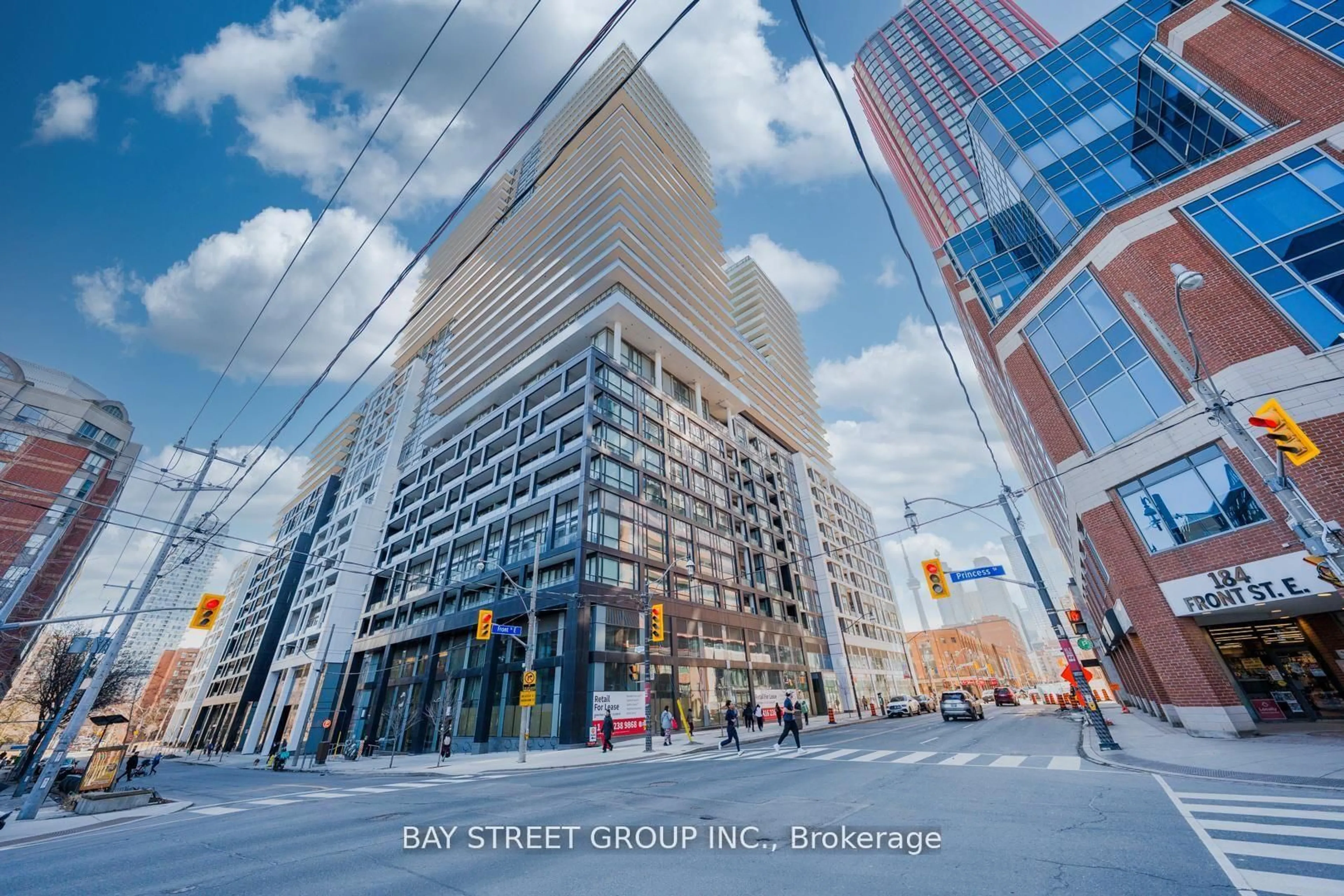 Blurry image for 70 Princess St #1227E, Toronto Ontario M5A 0X6