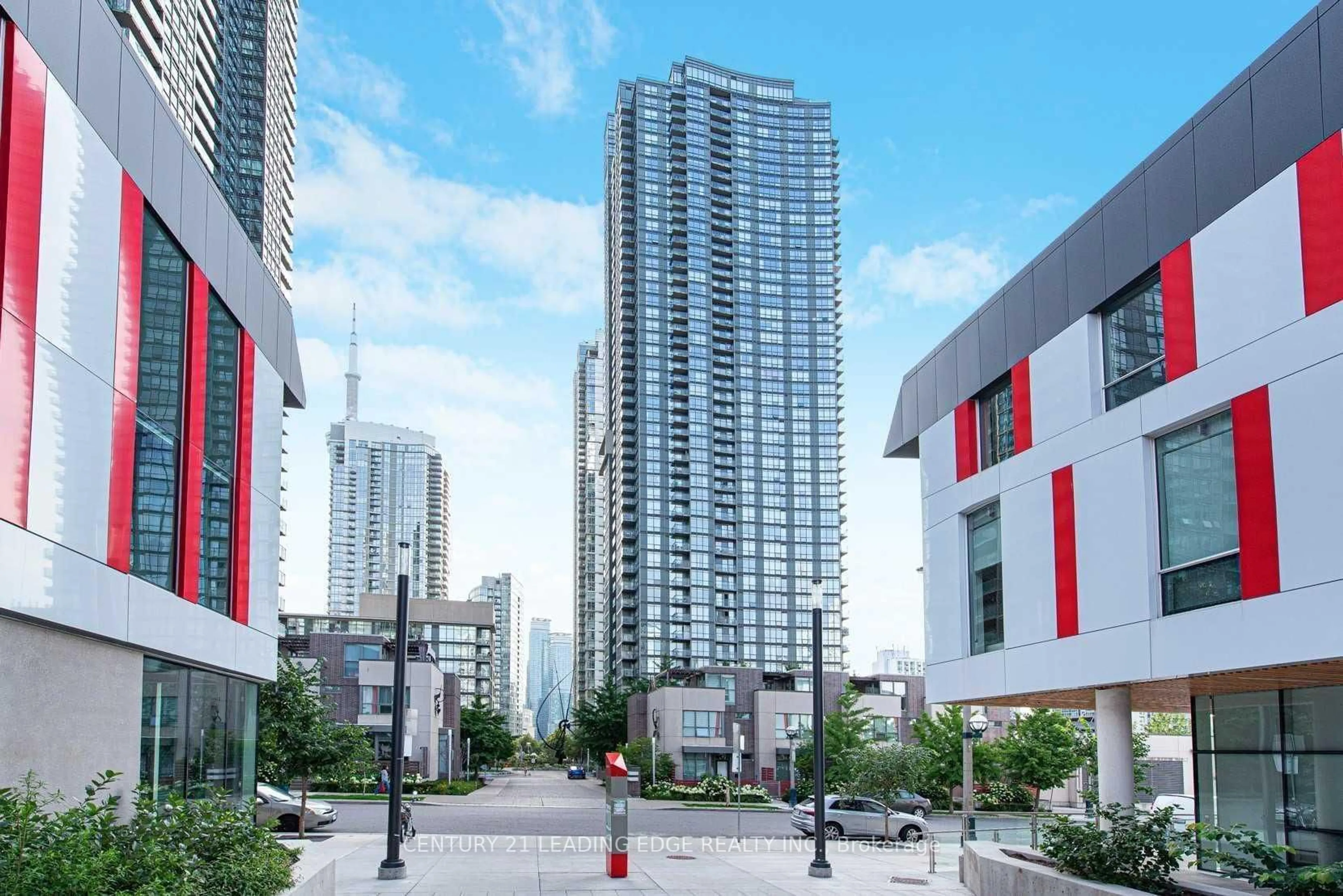 Patio, street for 11 Brunel Crt #201, Toronto Ontario M5V 3Y3