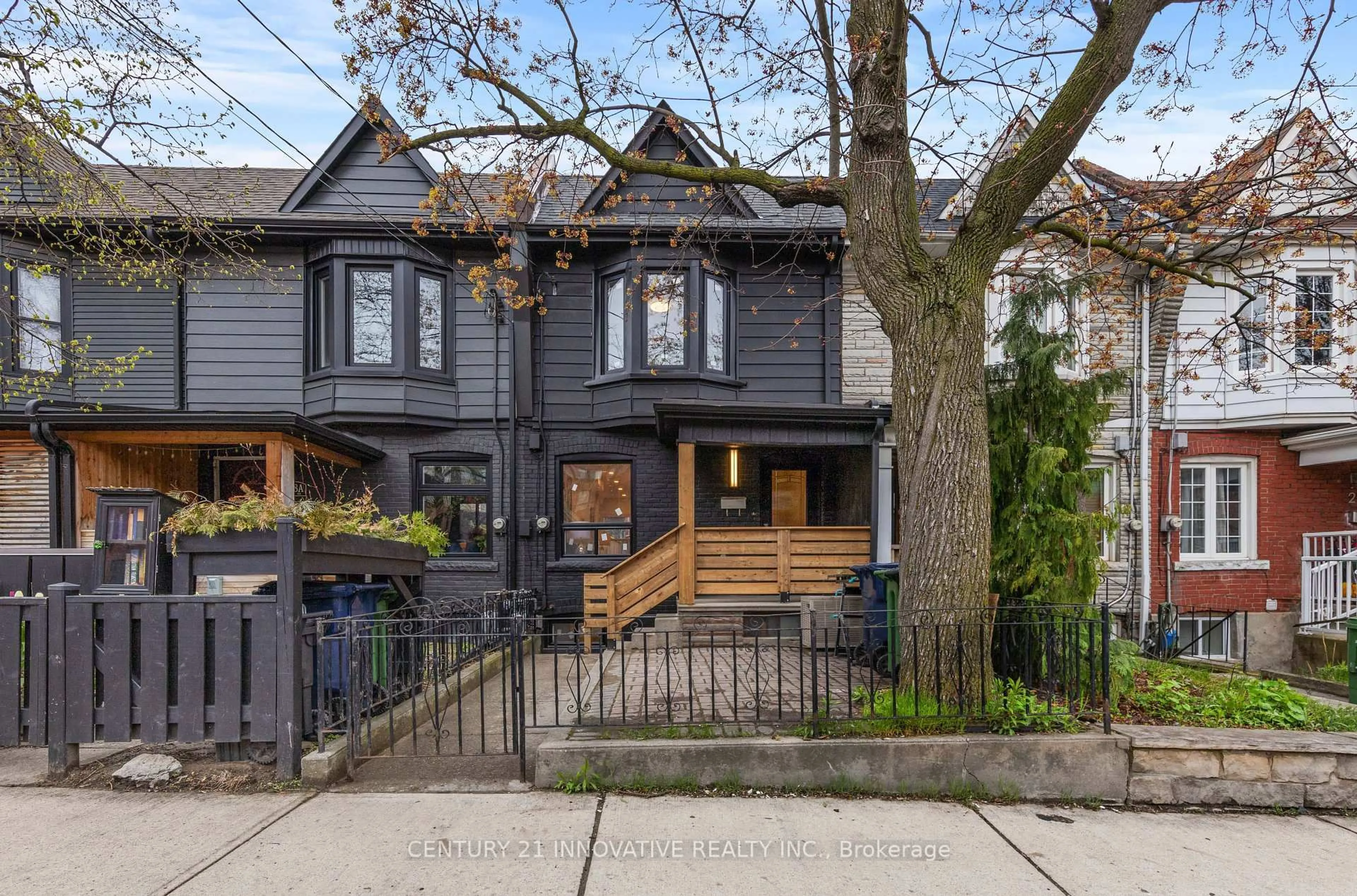Unknown for 280 Brock Ave, Toronto Ontario M6K 2M4