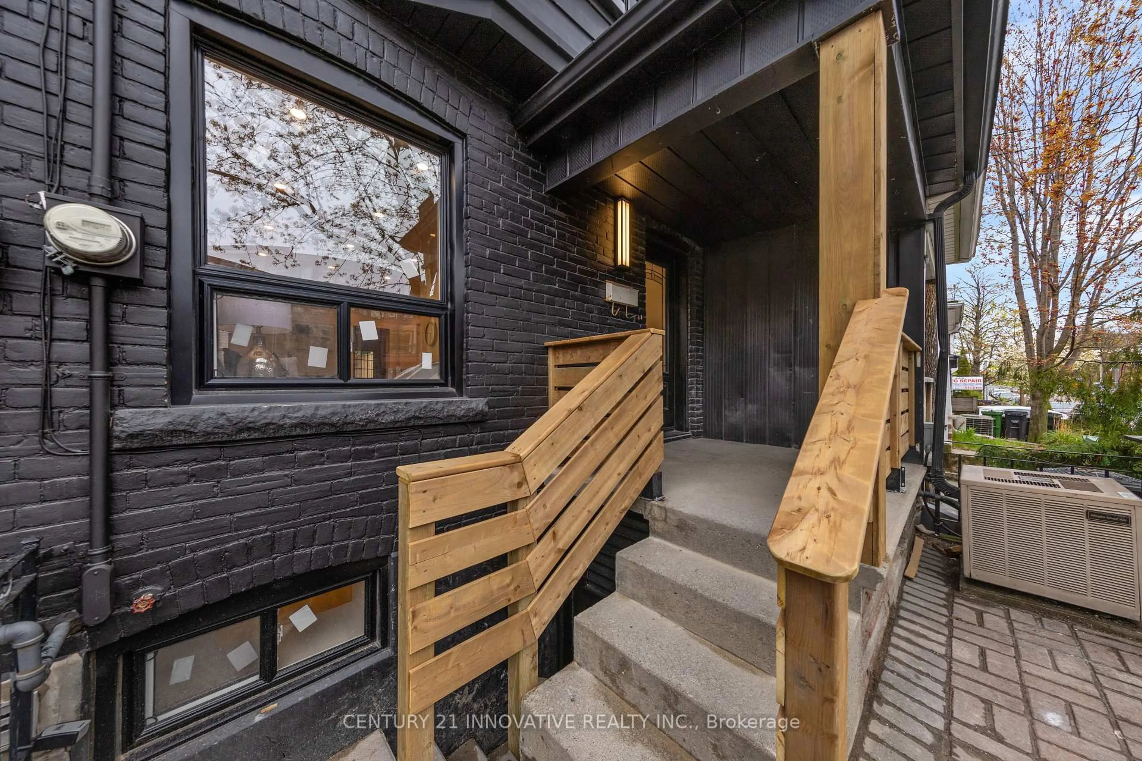 Unknown for 280 Brock Ave, Toronto Ontario M6K 2M4