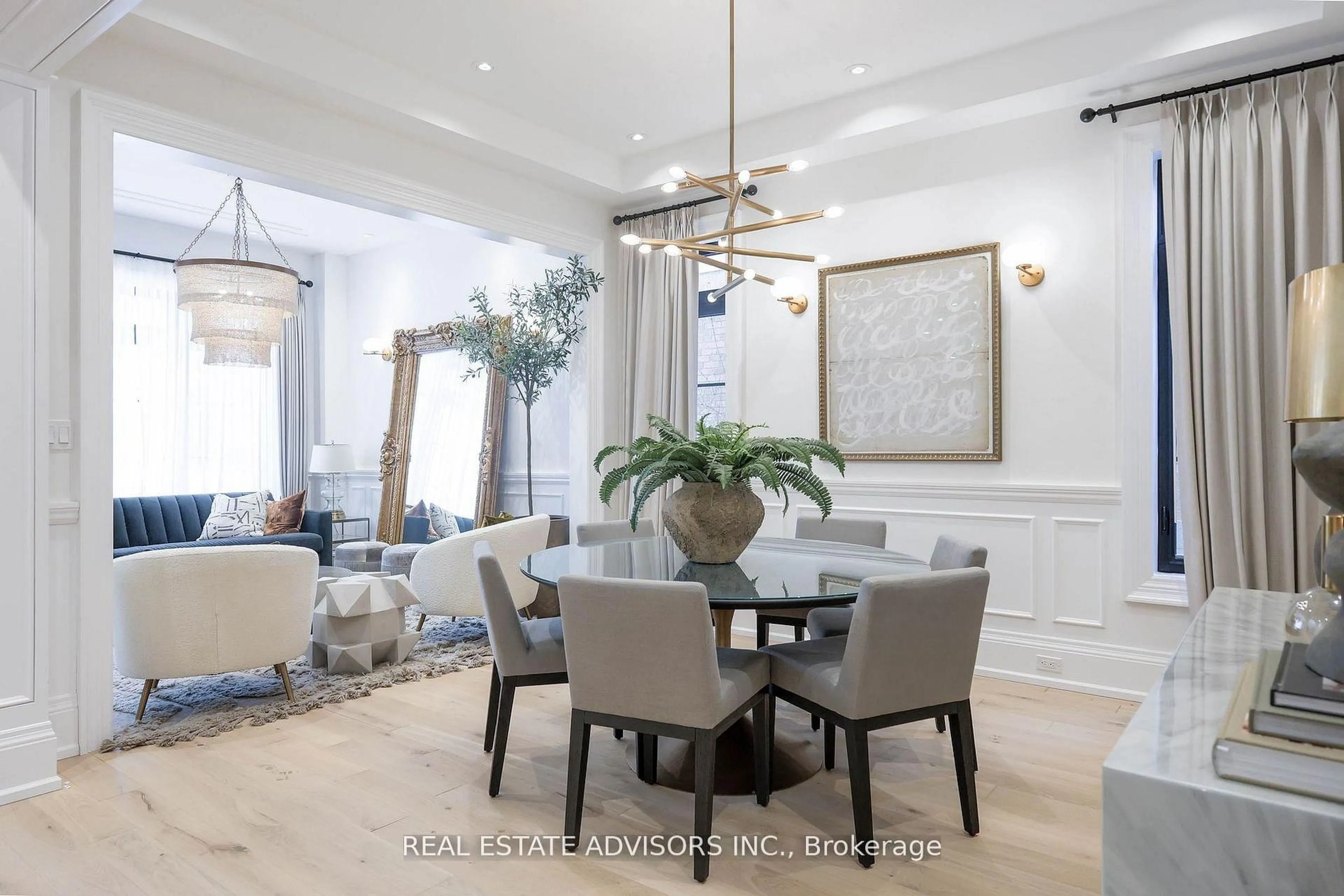 Dining room, unknown for 20 Arrowstook Rd, Toronto Ontario M2K 1J9