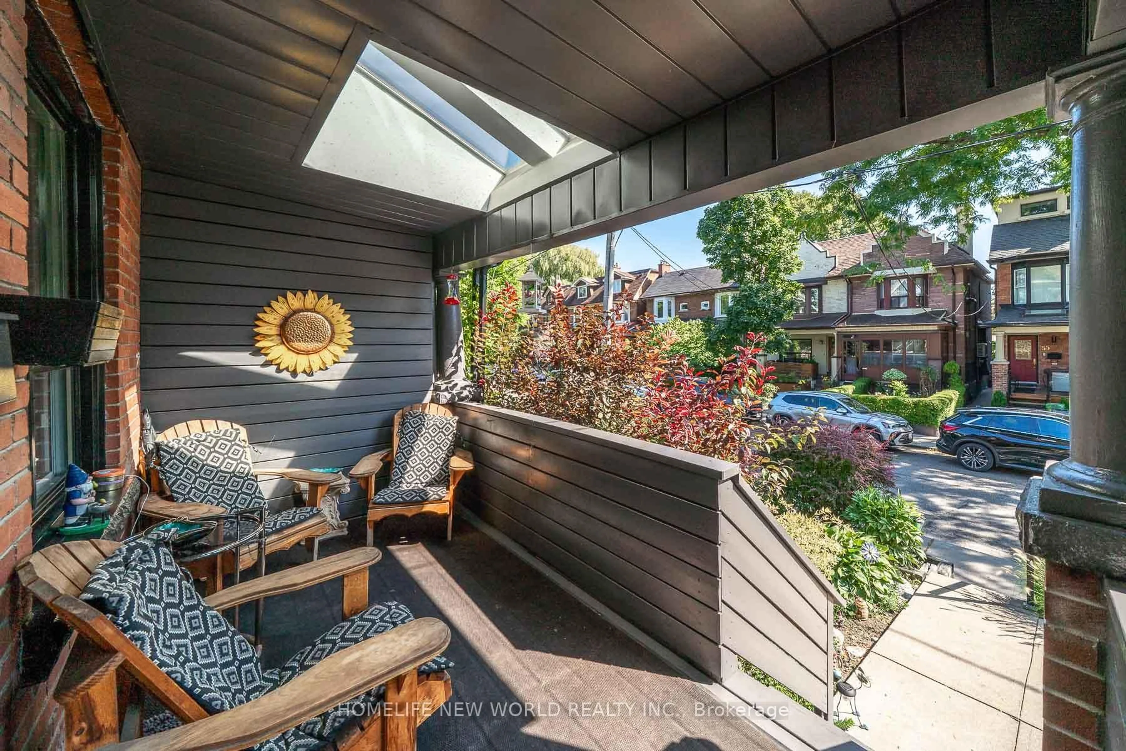 Patio, unknown for 54 Marchmount Rd, Toronto Ontario M6G 2A9