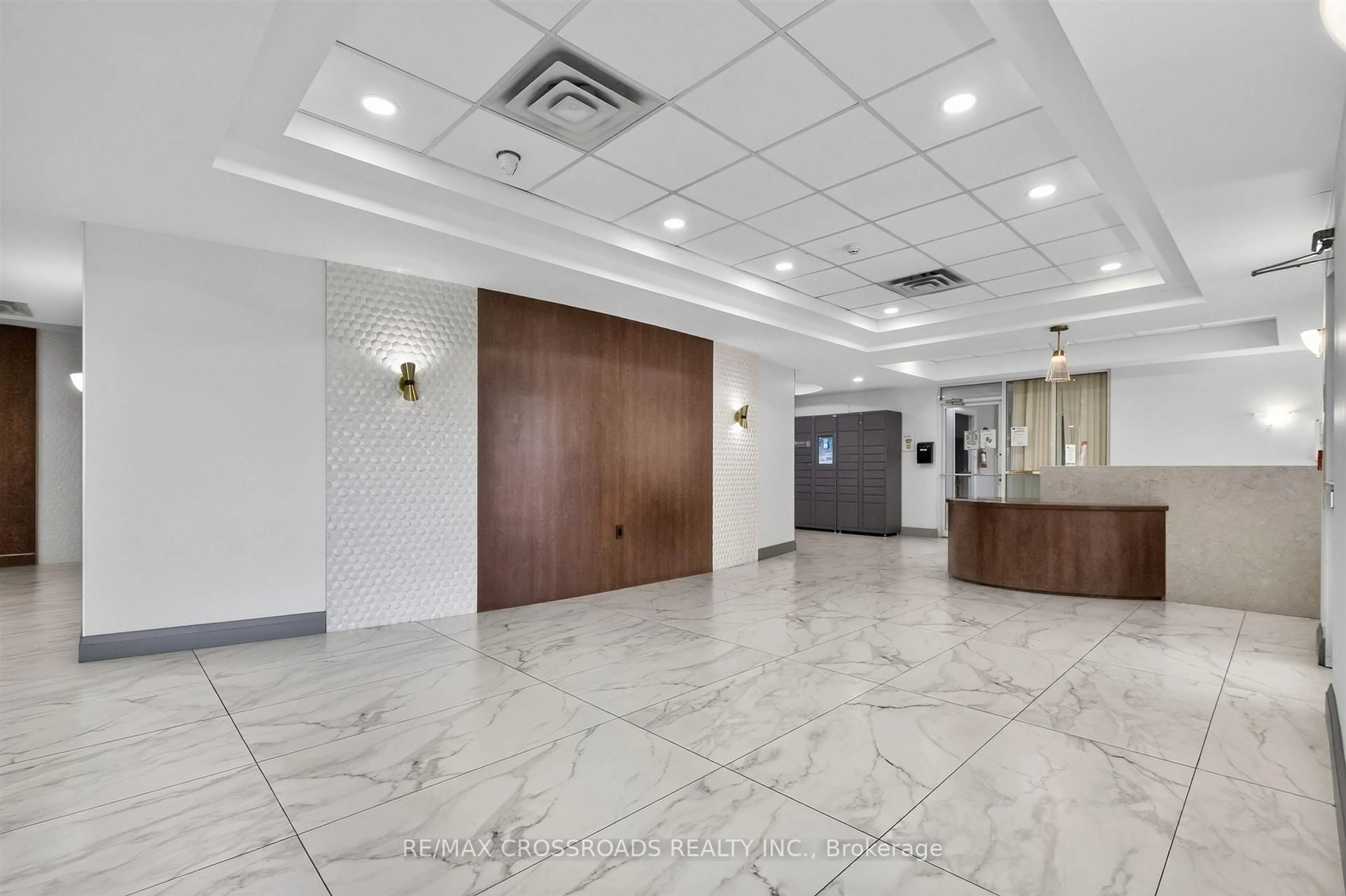 Lobby for 650 Lawrence Ave #183, Toronto Ontario M6A 3E8