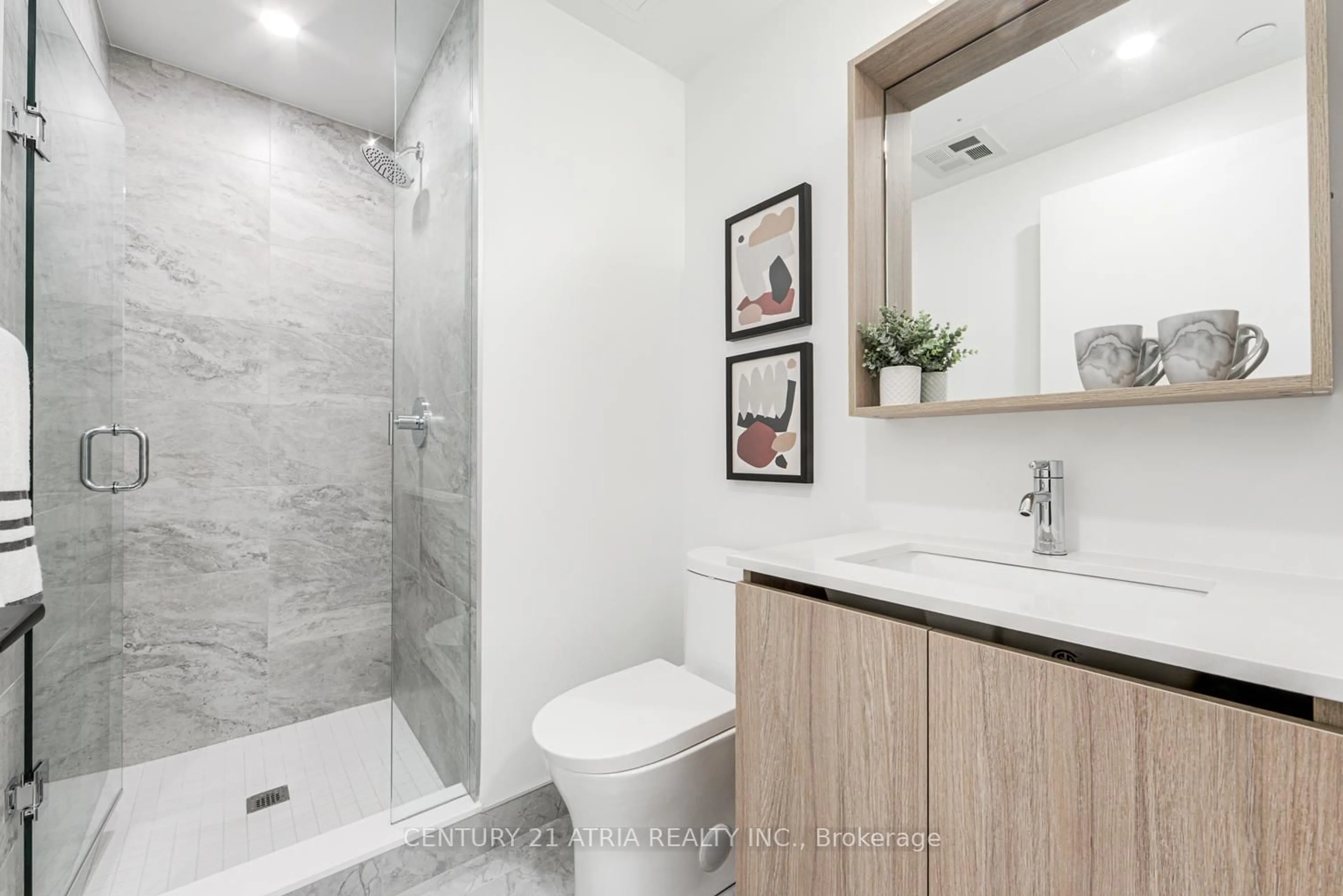 Unknown for 35 Parliament St #1813, Toronto Ontario M5A 0Z5