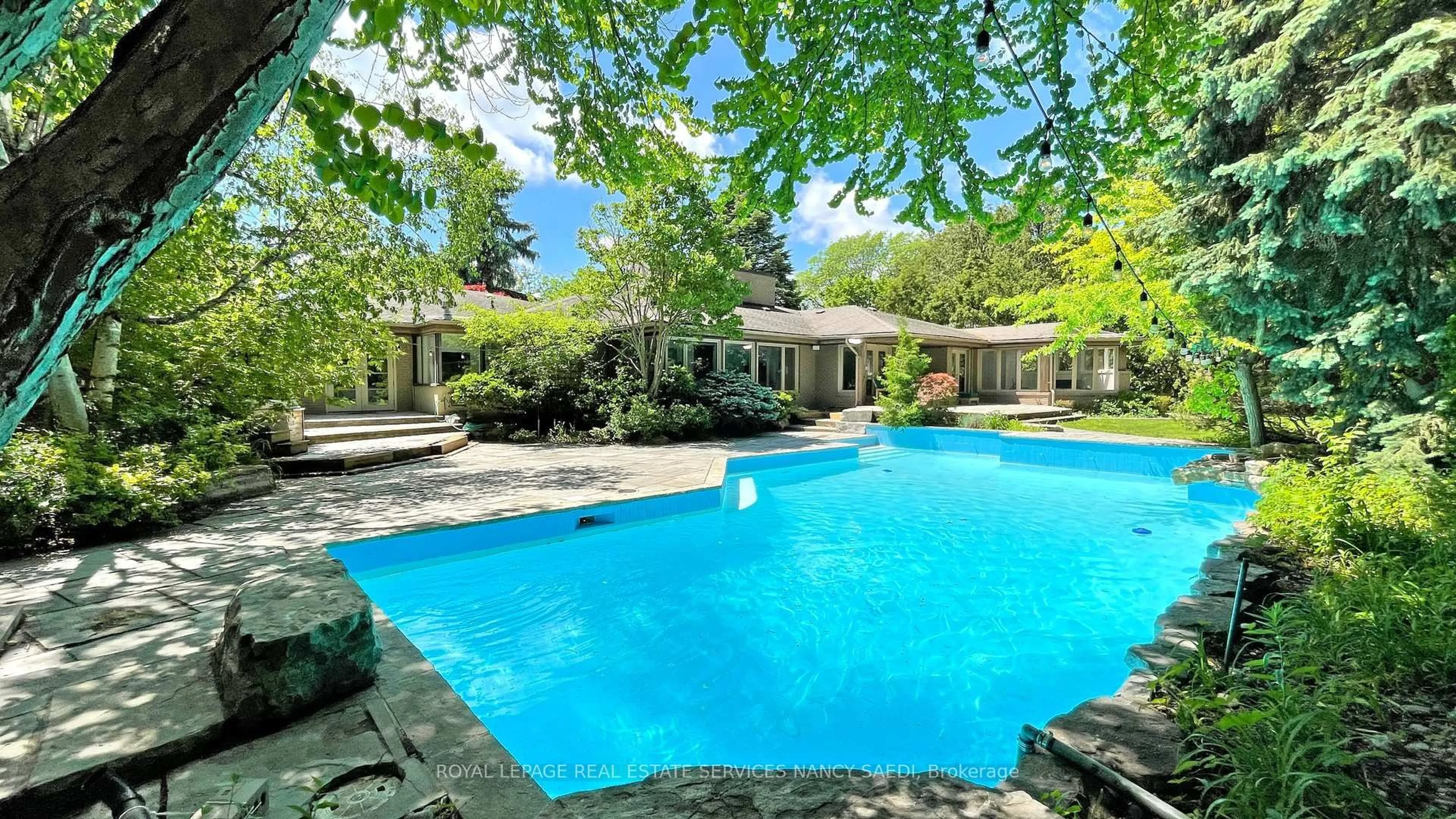 Pool for 62 Wimpole Dr, Toronto Ontario M2L 2L3