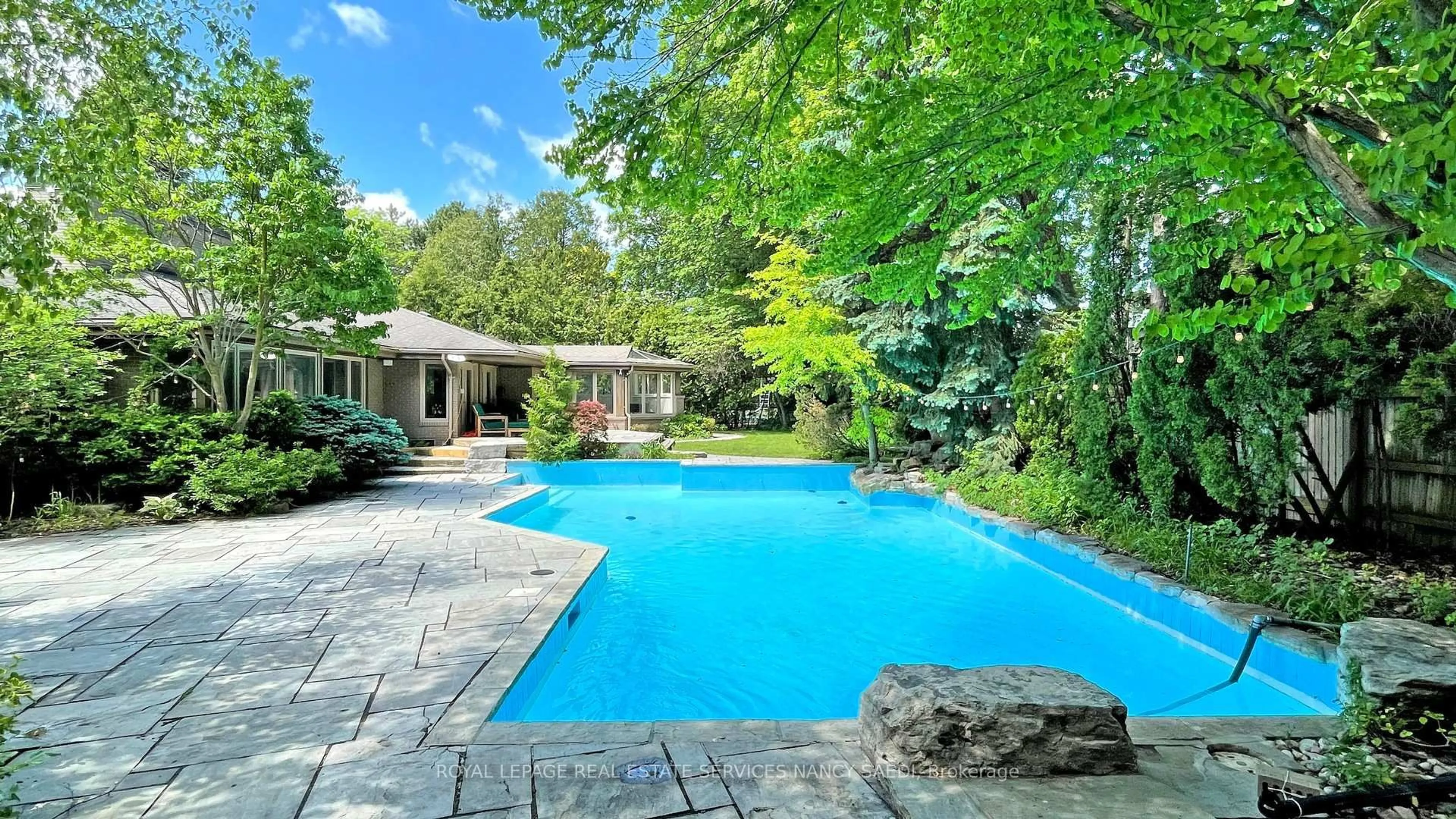Pool for 62 Wimpole Dr, Toronto Ontario M2L 2L3