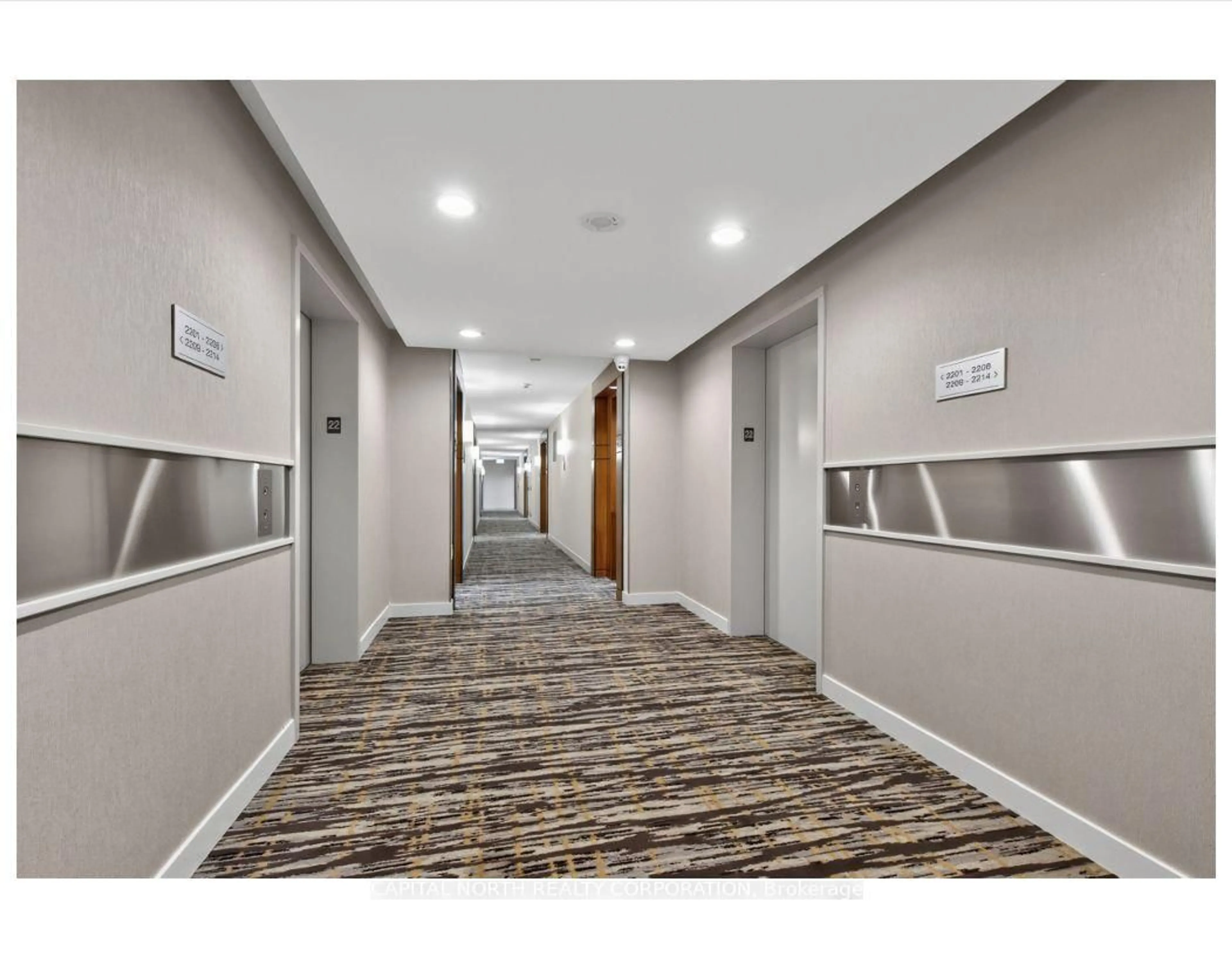 Indoor foyer for 10 Northtown Way #2205, Toronto Ontario M2N 7L4