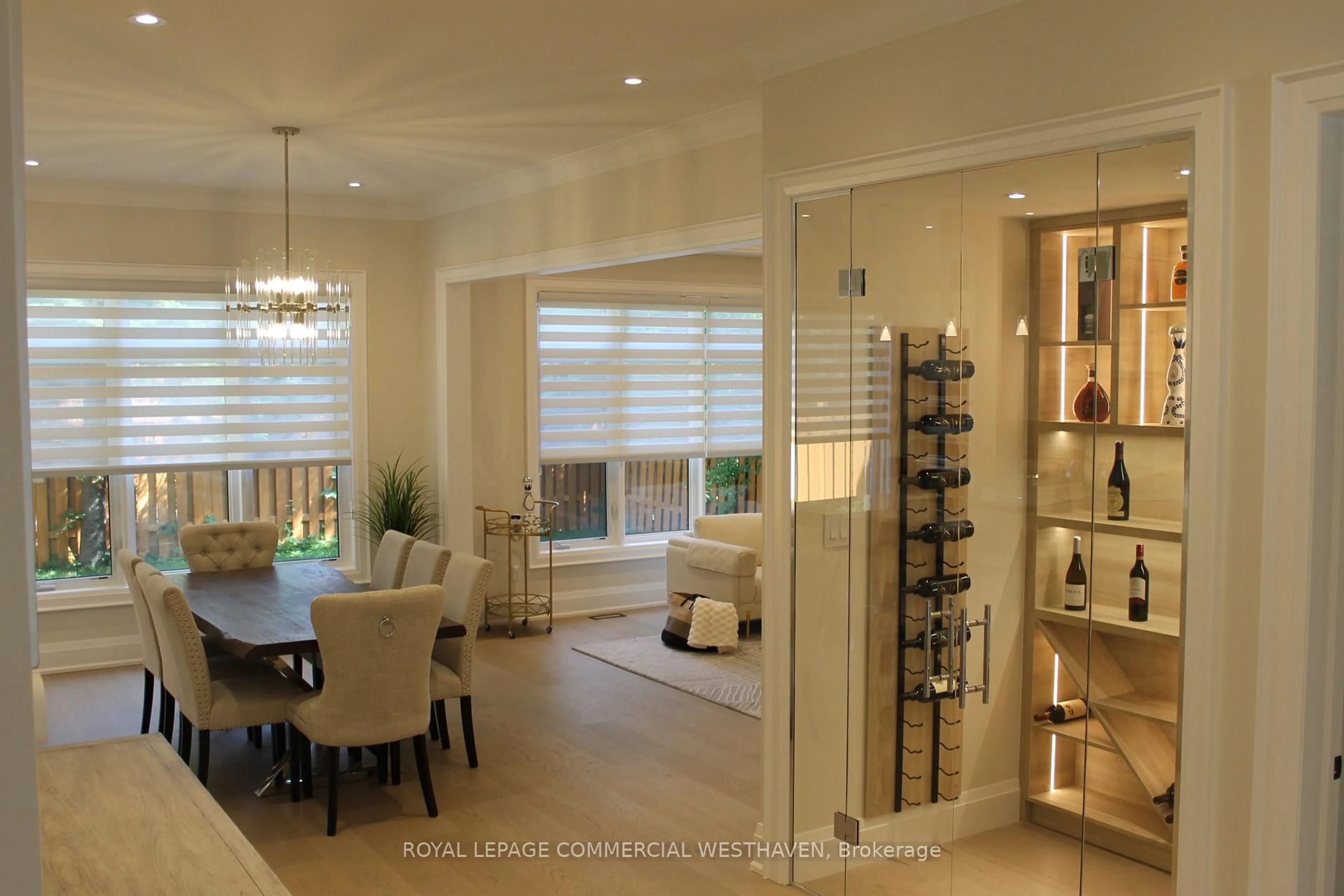 Dining room, unknown for 98 Charleswood Dr, Toronto Ontario M3H 1X6