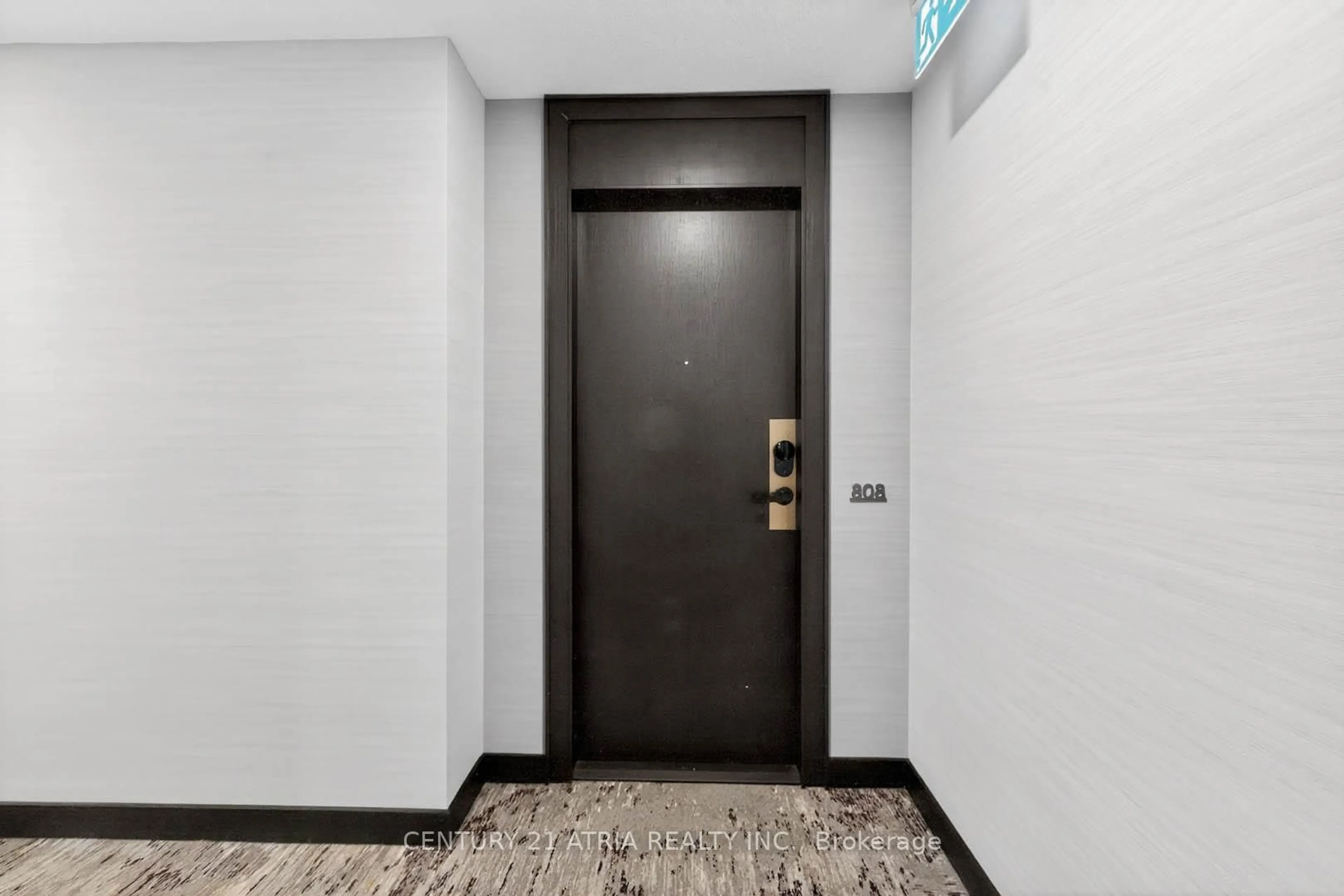 Indoor foyer for 23 Hollywood Ave #808, Toronto Ontario M2N 7L8