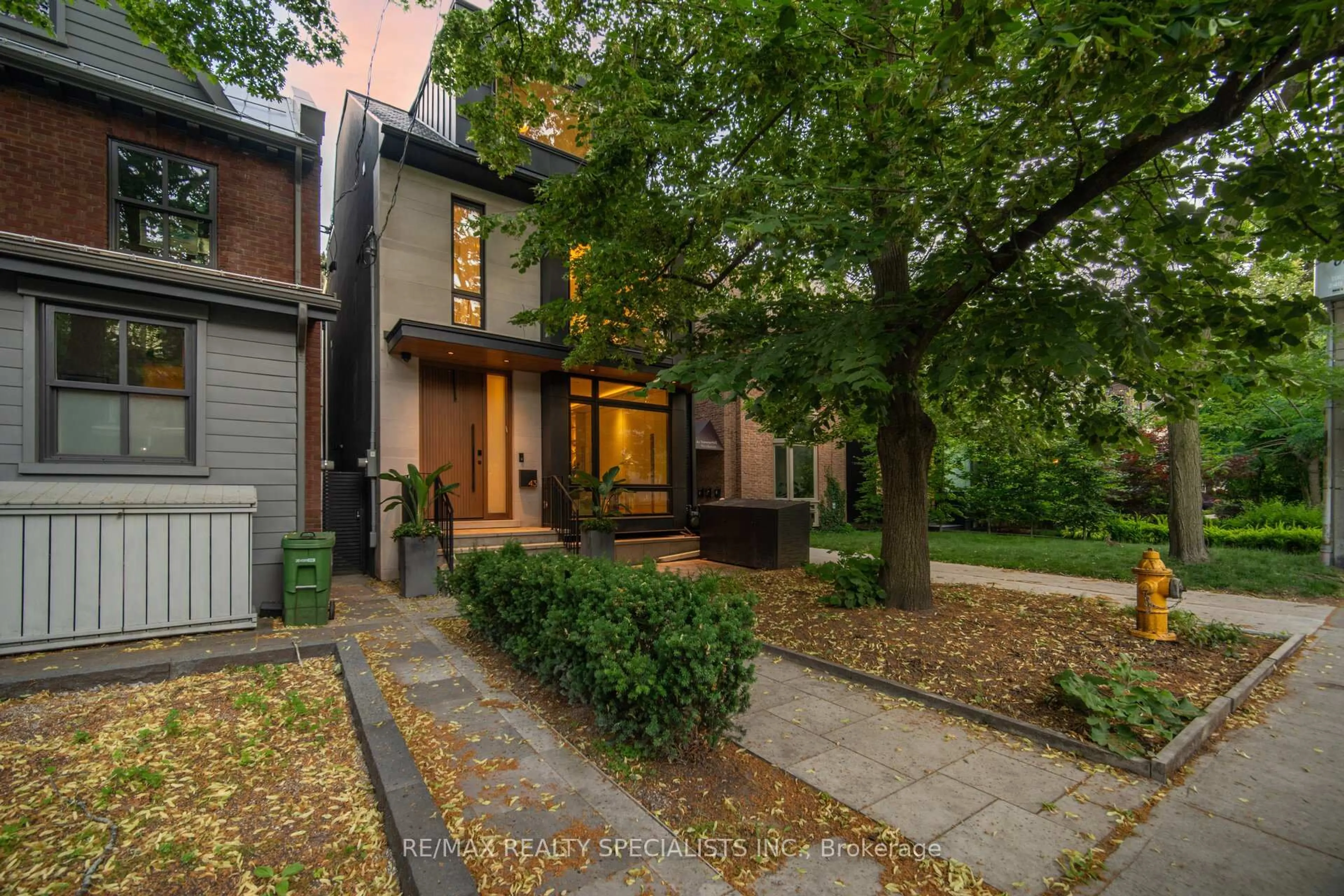Home with brick exterior material, street for 43 Summerhill Ave, Toronto Ontario M4T 1A9