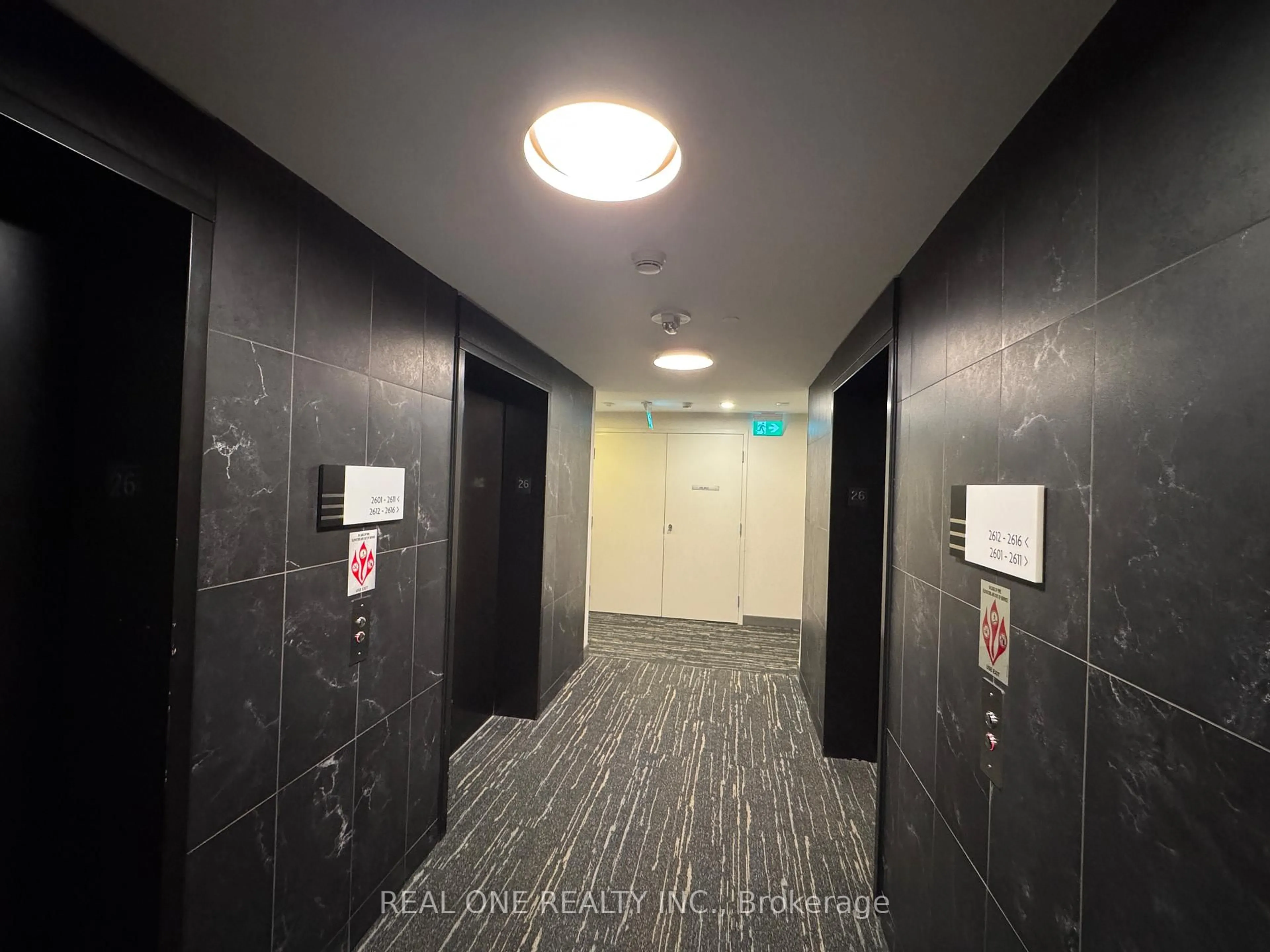 Indoor foyer for 8 WELLESLEY St #2615, Toronto Ontario M4Y 0J5