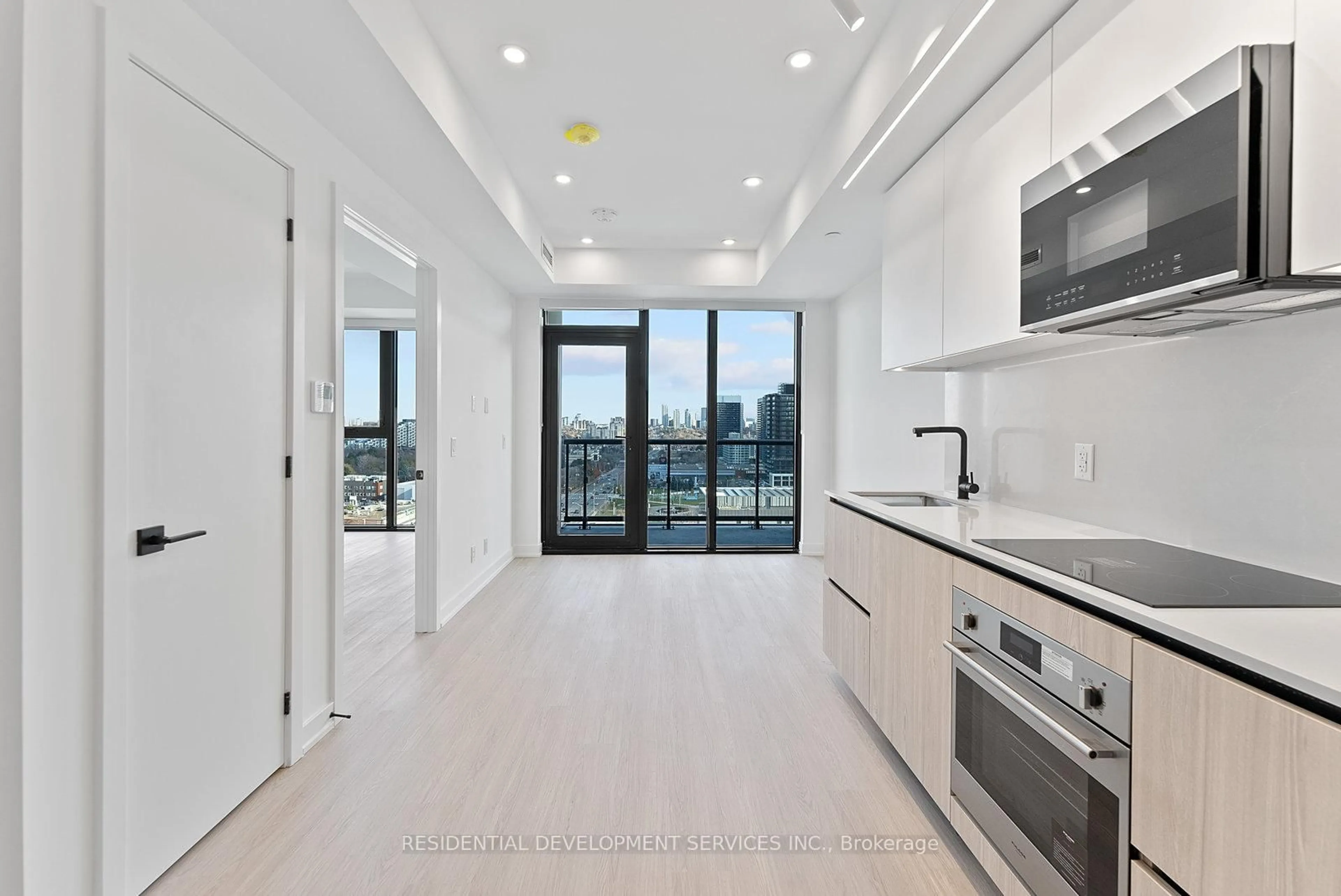 Unknown for 699 Sheppard Ave #1111, Toronto Ontario M2K 0J5