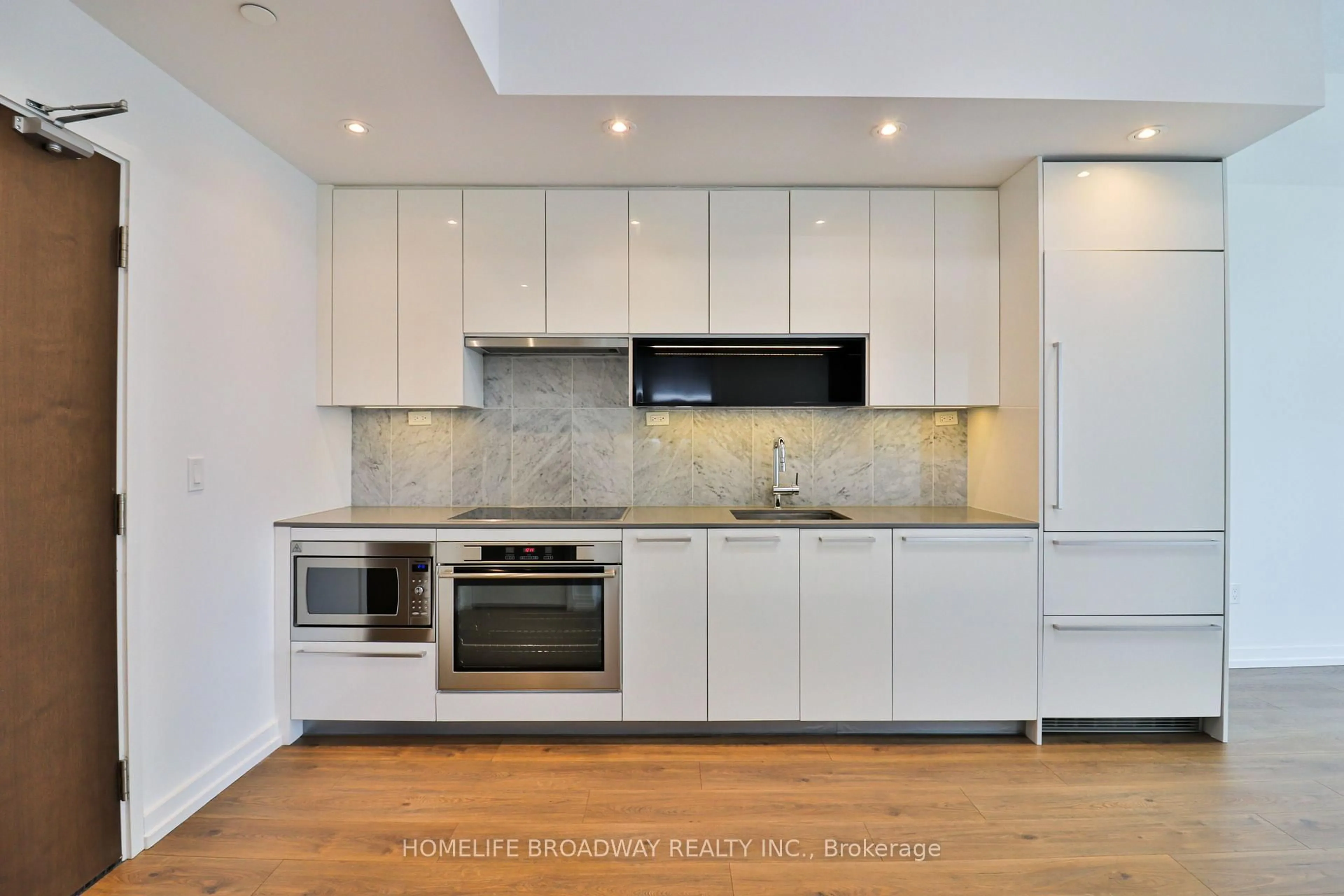 Contemporary kitchen, unknown for 117 Mcmahon Dr #2105, Toronto Ontario M2K 0E4