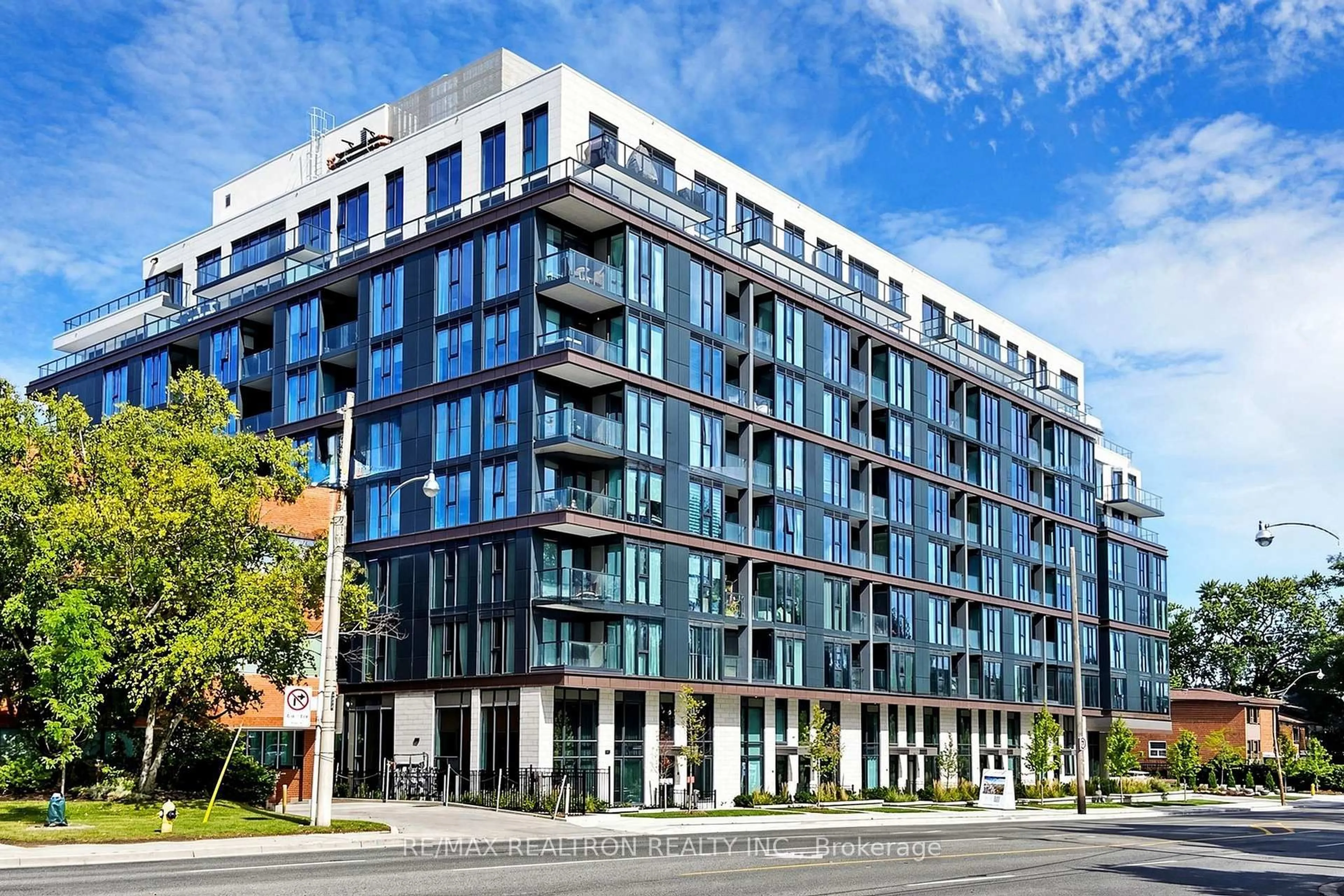 Unknown for 250 Lawrence Ave #701, Toronto Ontario M5M 1B2
