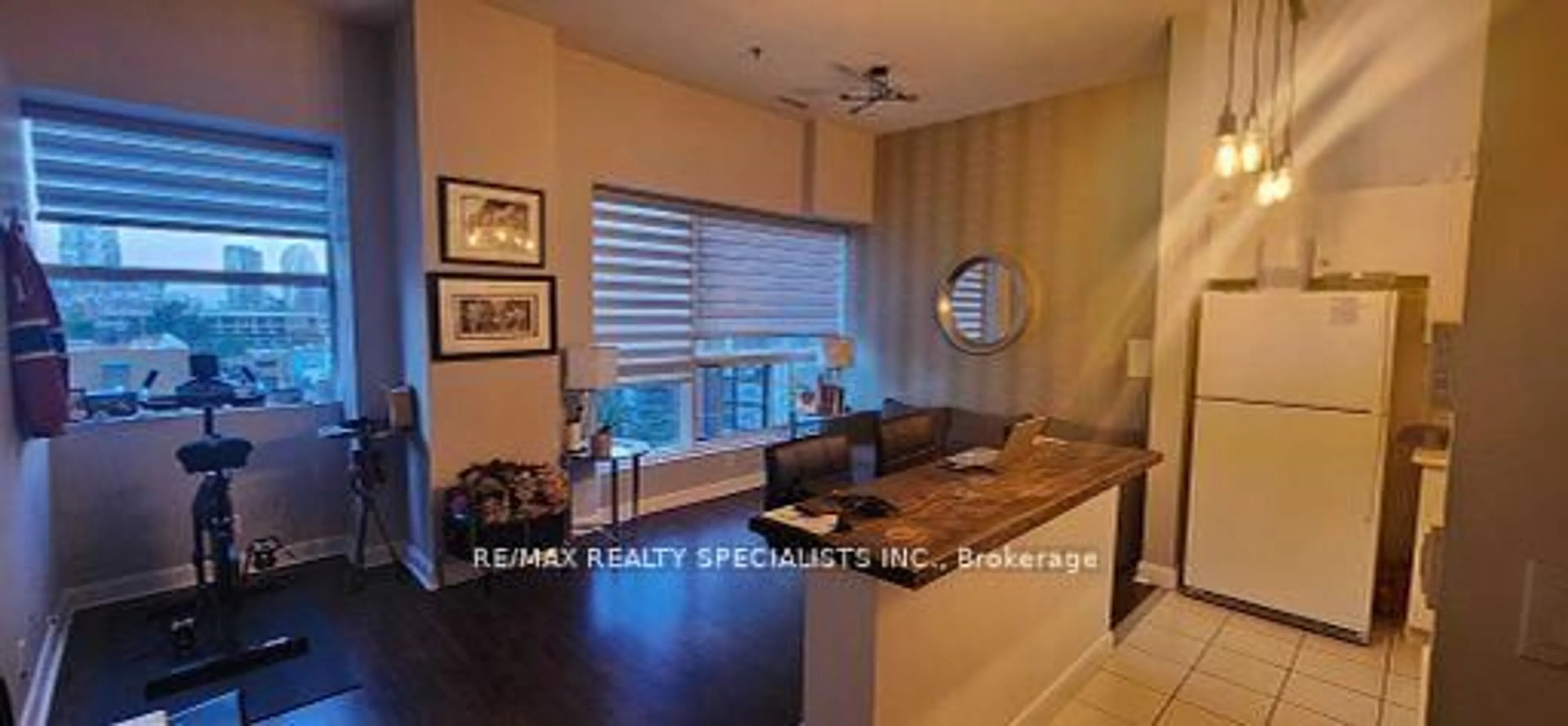 A pic of a room for 700 King St #519, Toronto Ontario M5V 2Y6